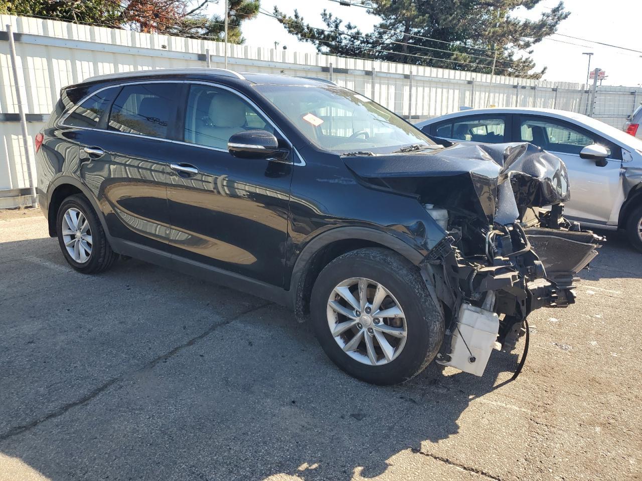 2017 KIA Sorento, LX