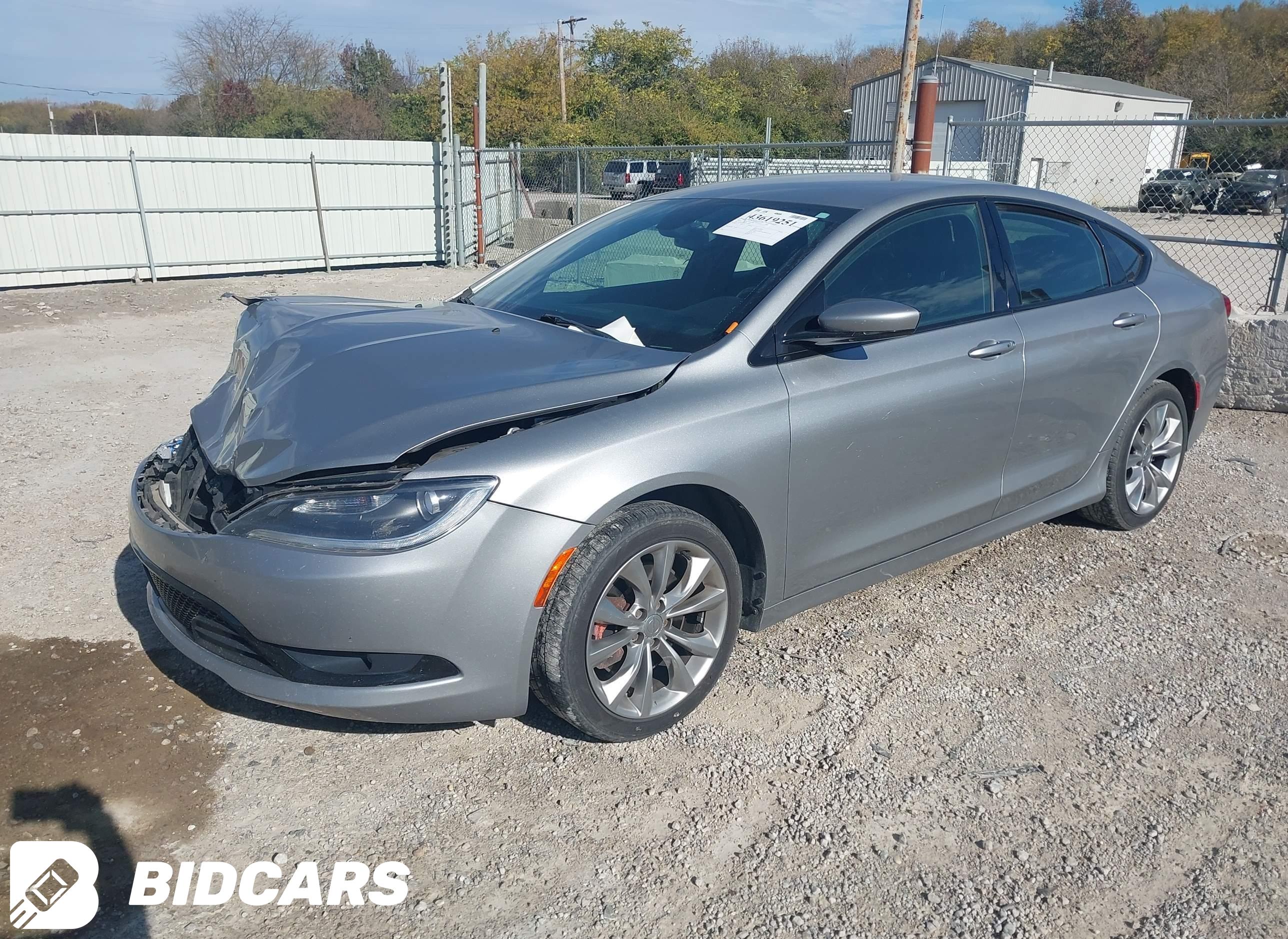 2015 Chrysler 200, S