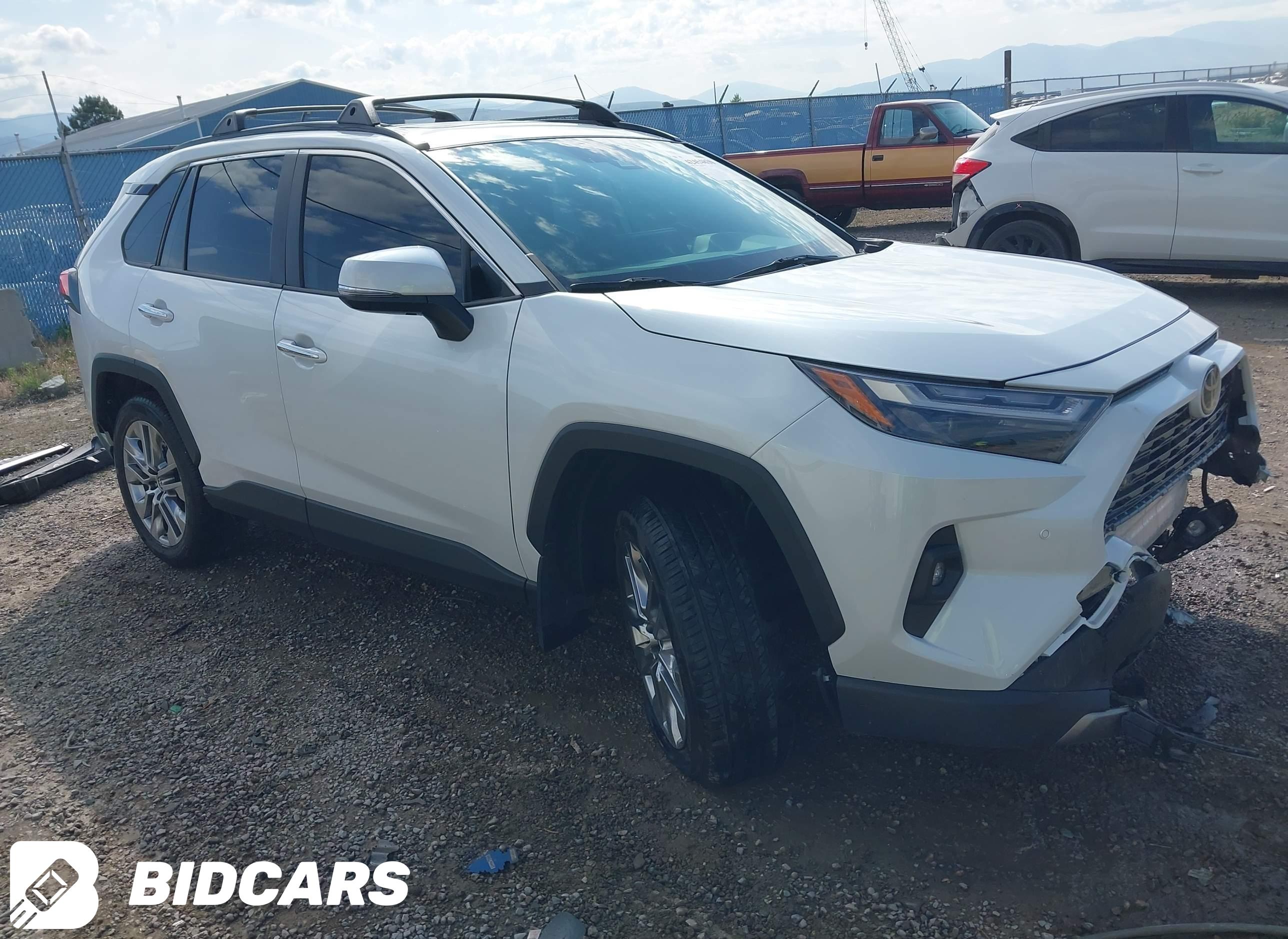 2023 Toyota RAV4, Limited