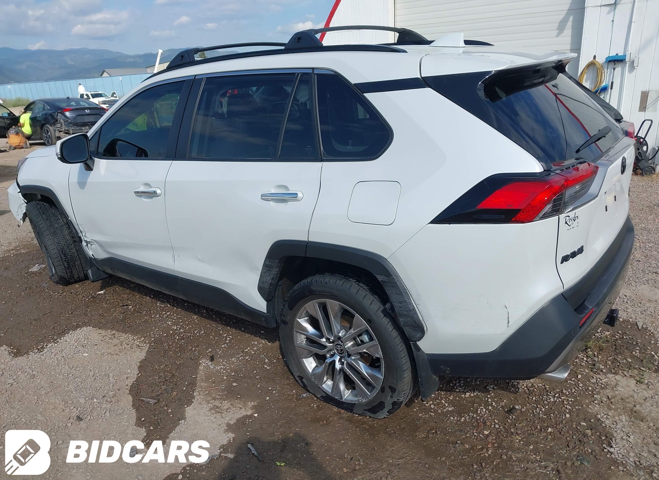 2023 Toyota RAV4, Limited