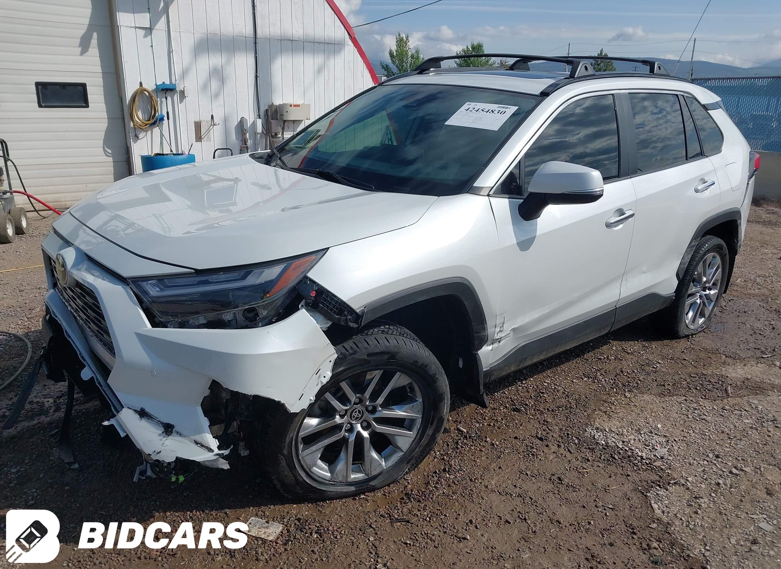 2023 Toyota RAV4, Limited