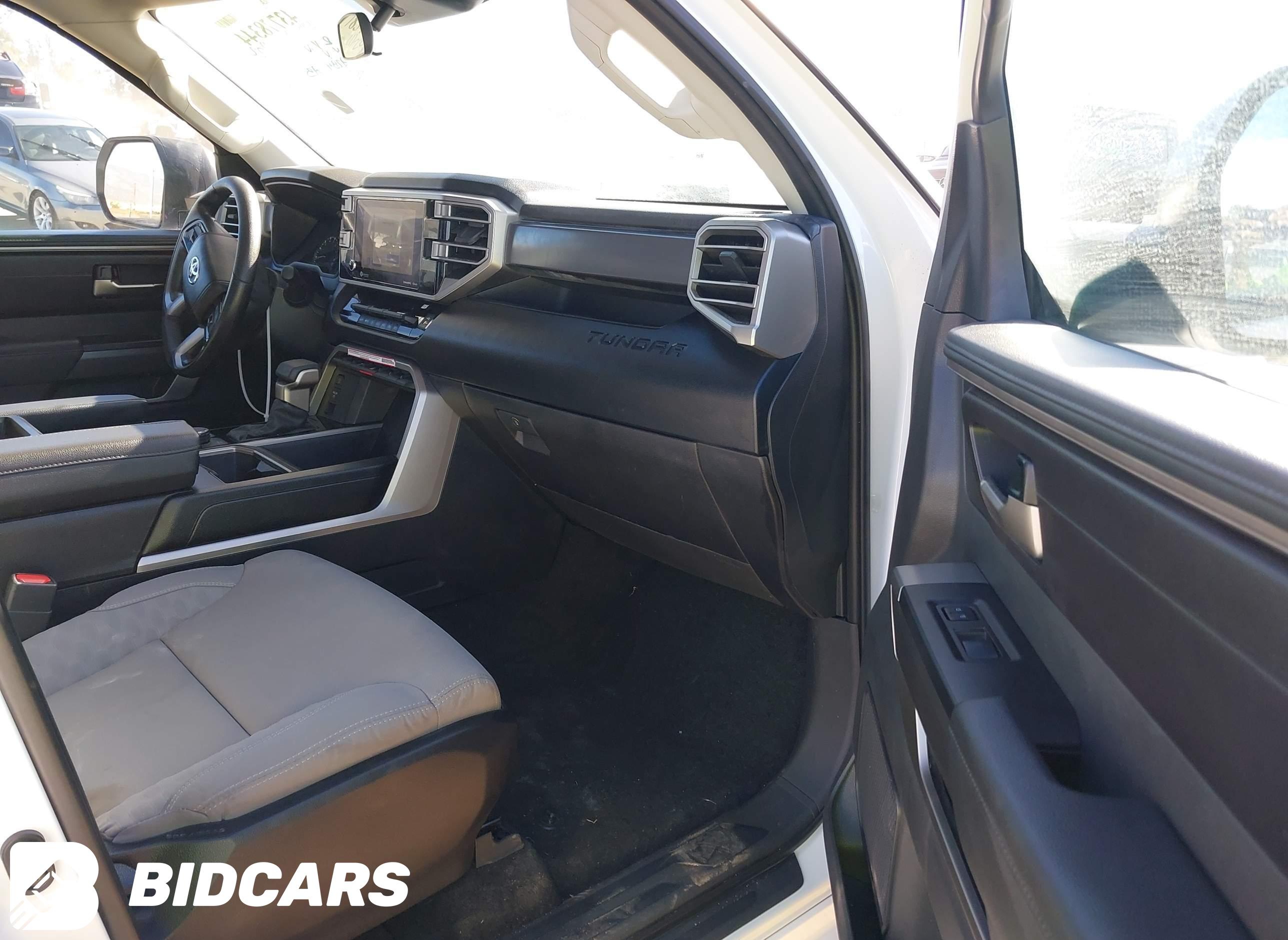 2024 Toyota Tundra, SR5