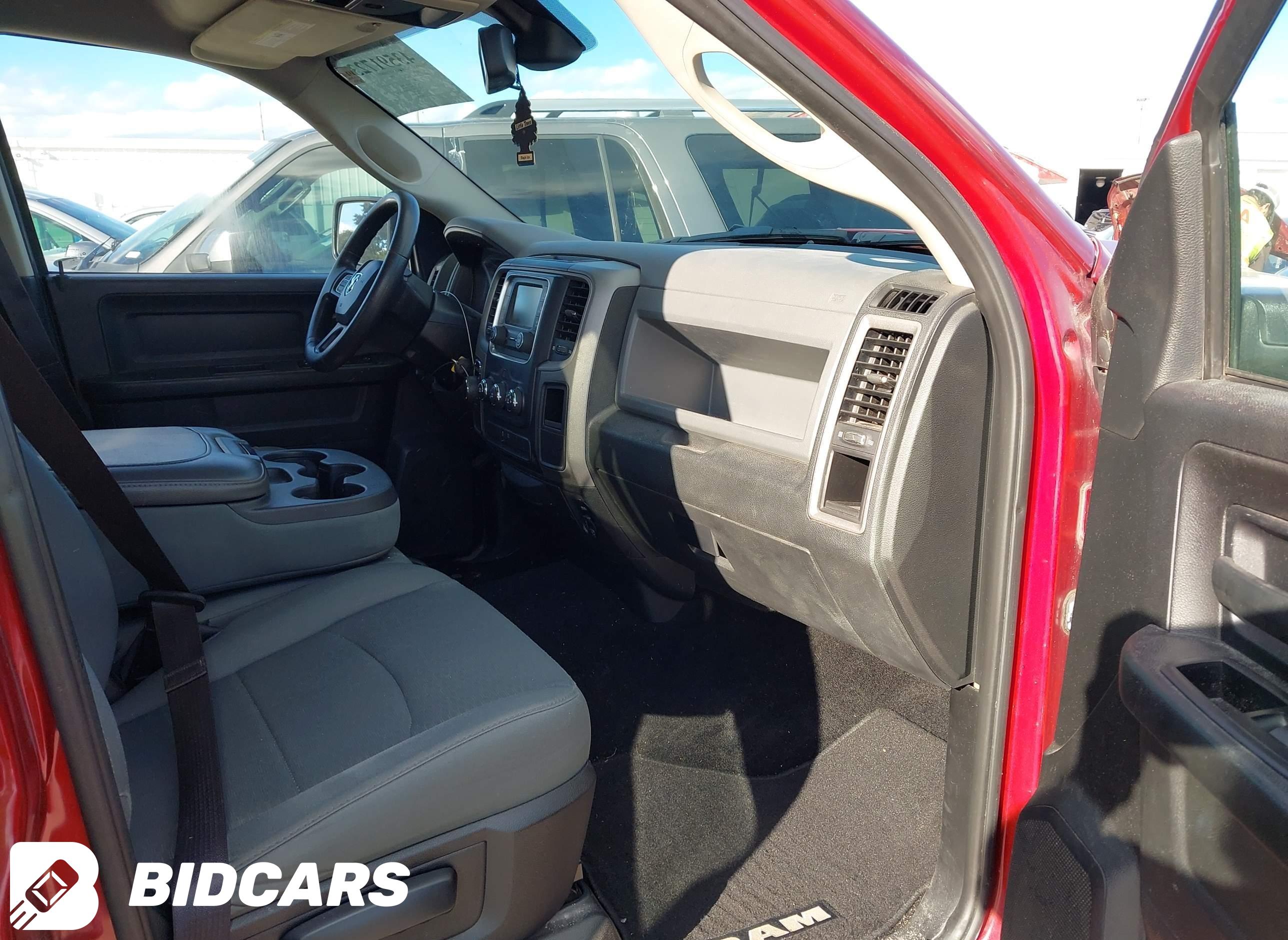 2015 RAM 1500, Express