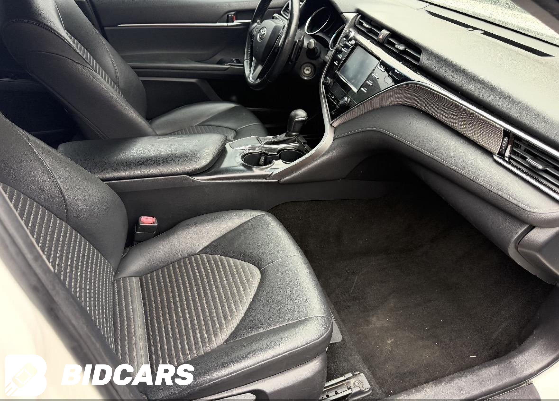 2018 Toyota Camry, SE