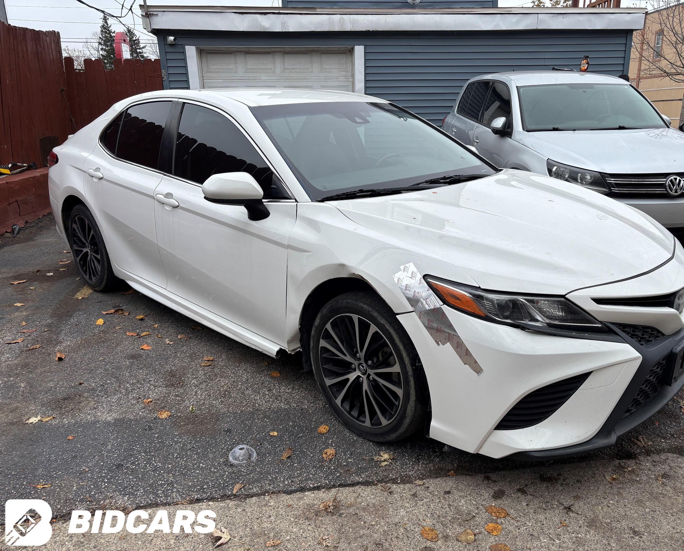 2018 Toyota Camry, SE