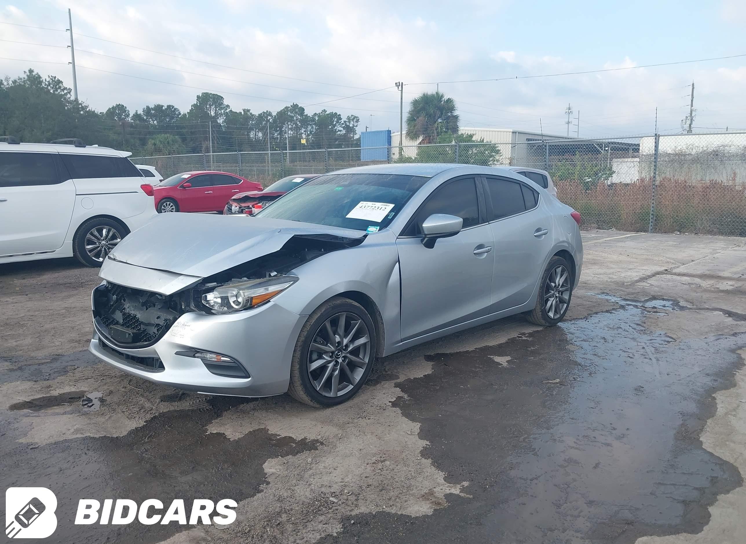 2018 Mazda 3, Touring