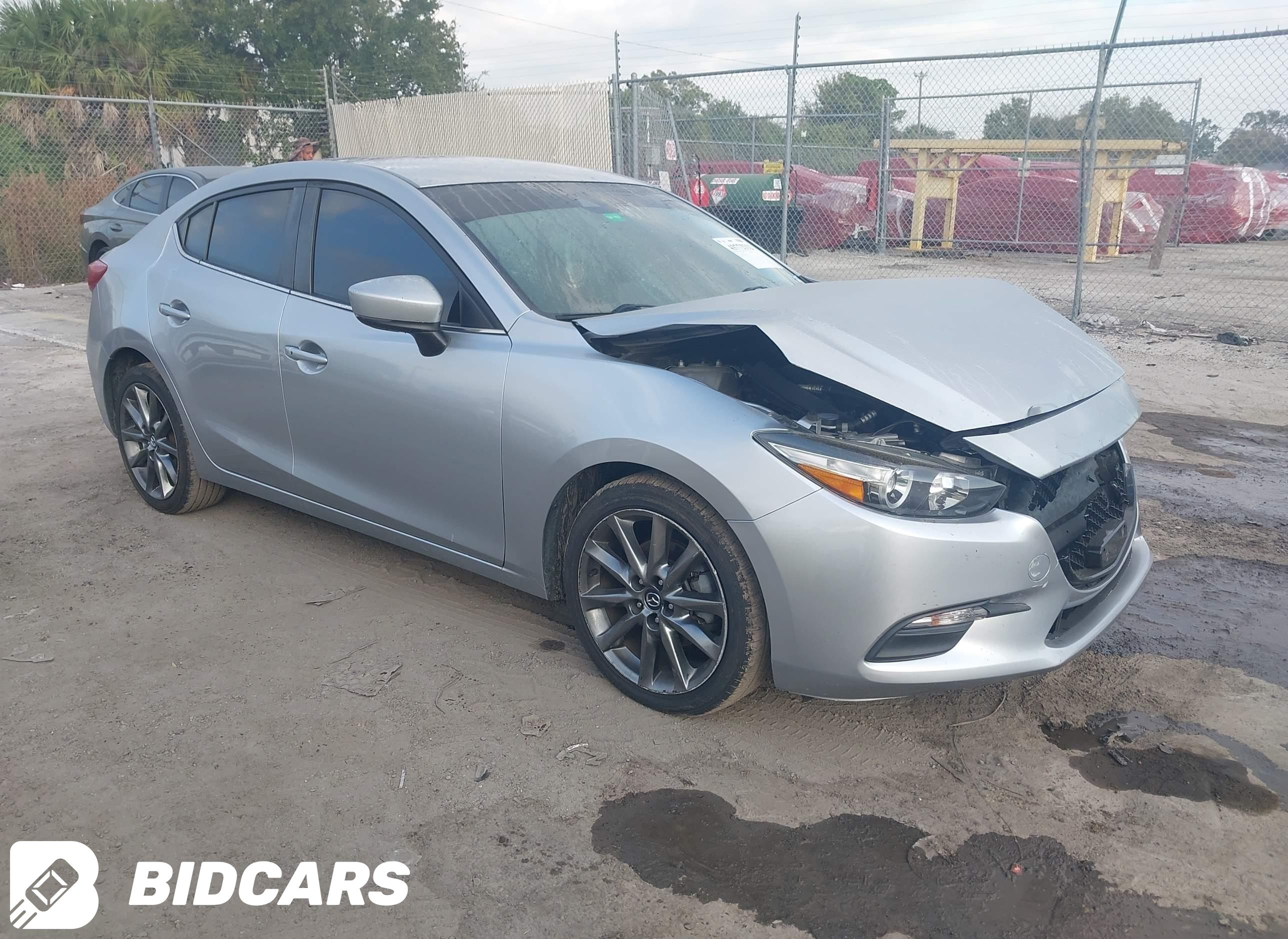 2018 Mazda 3, Touring