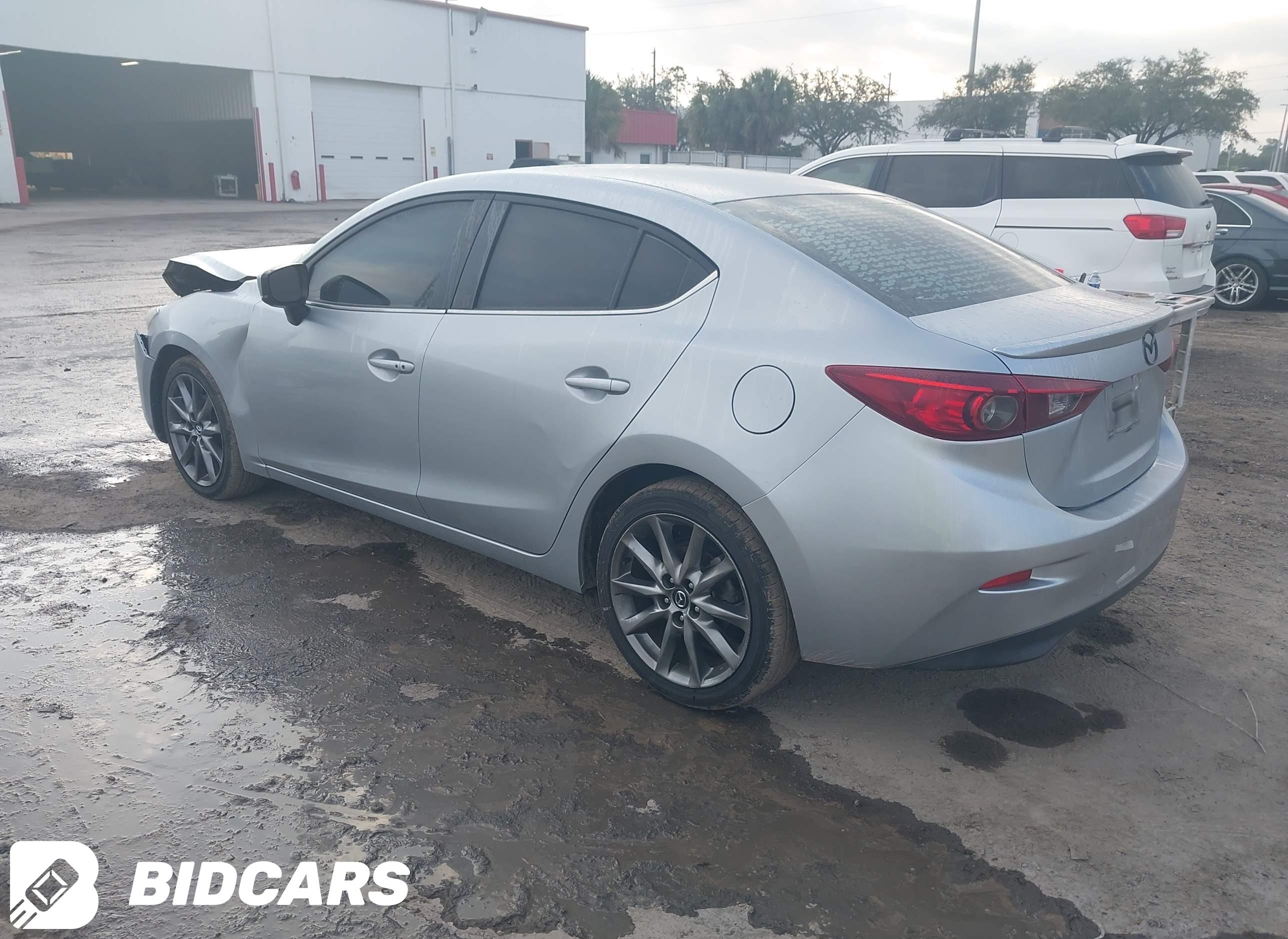 2018 Mazda 3, Touring