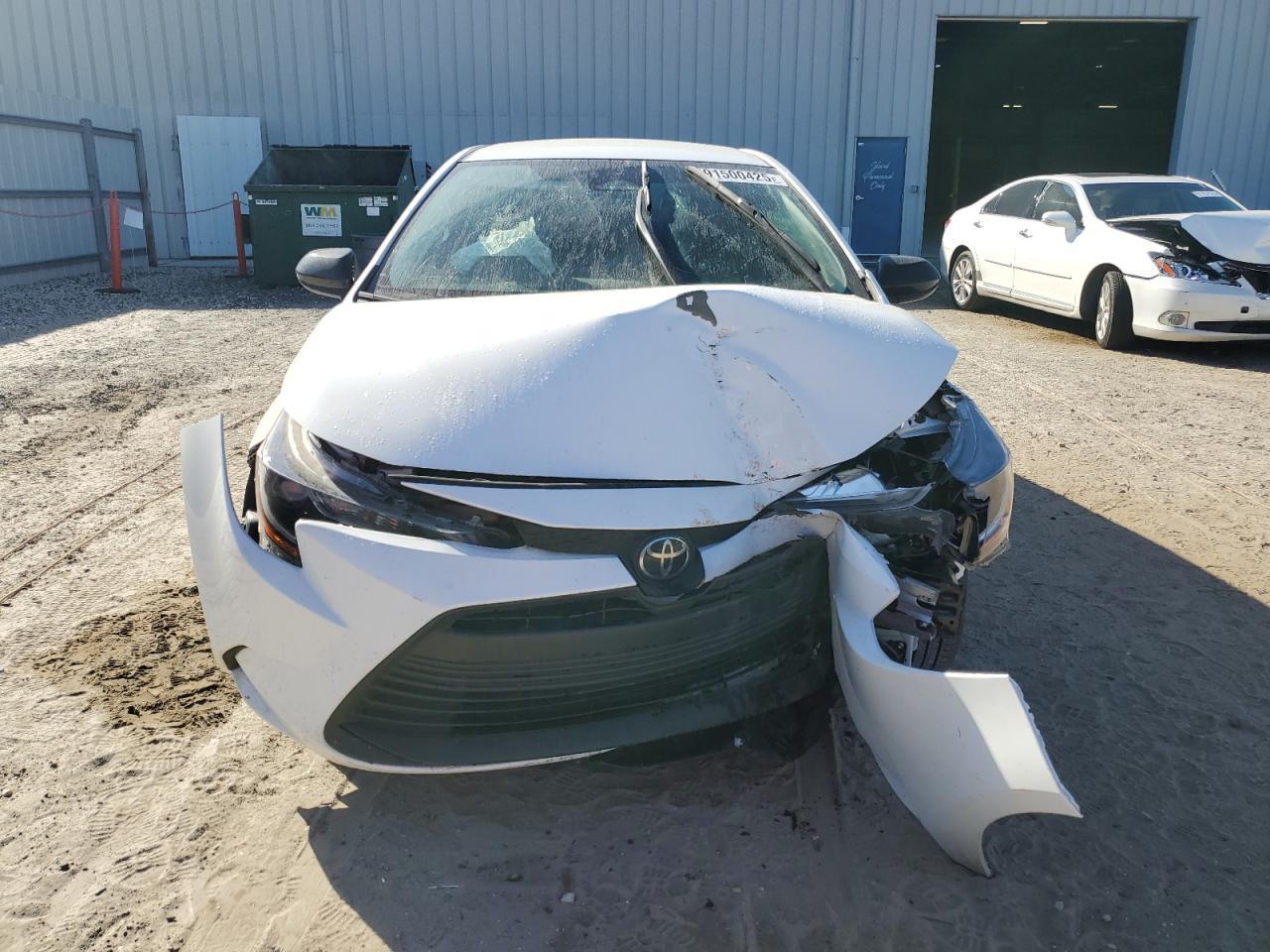 2025 Toyota Corolla, LE