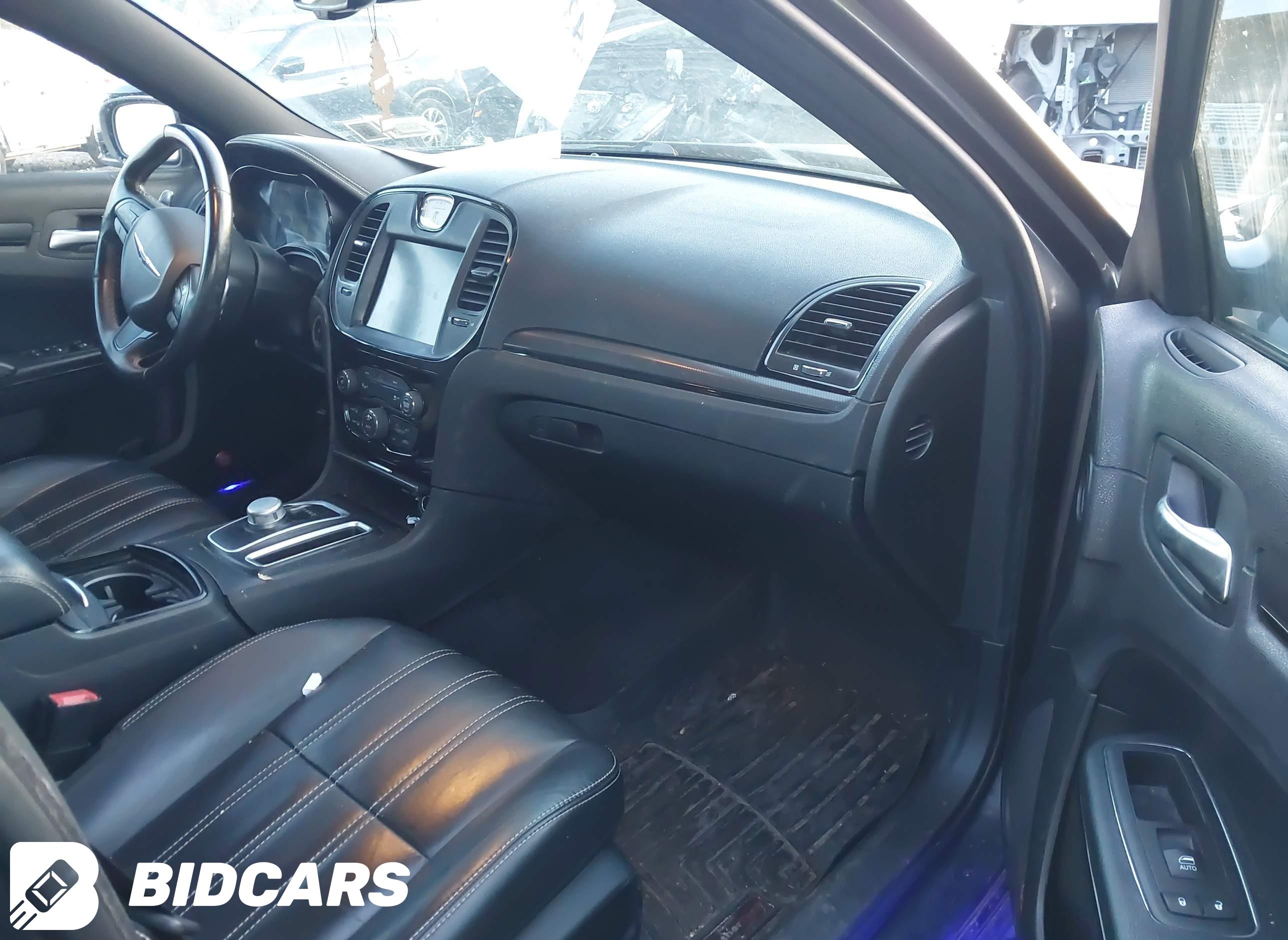 2016 Chrysler 300, 300S