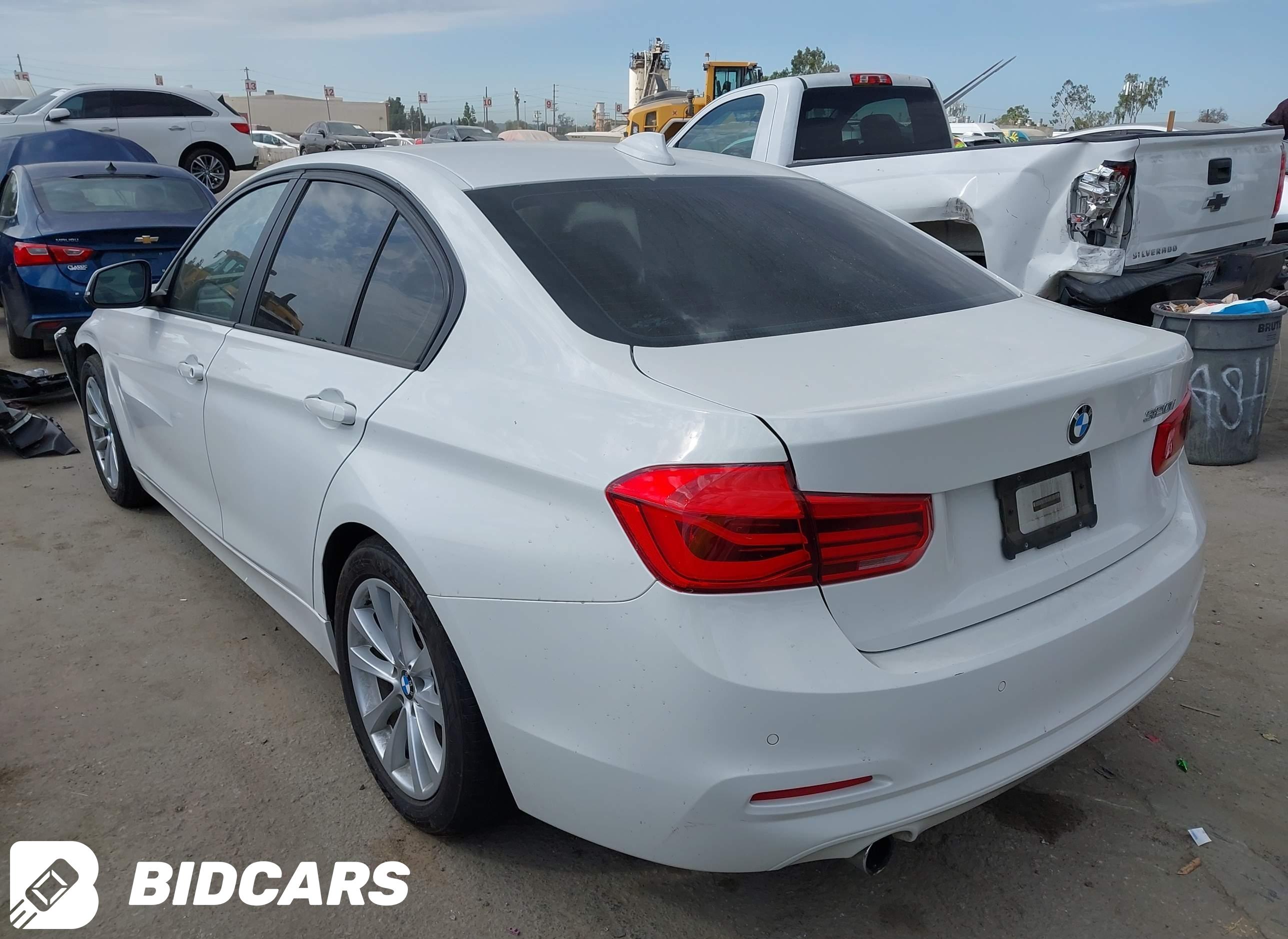 2018 BMW 3 Series, 320I