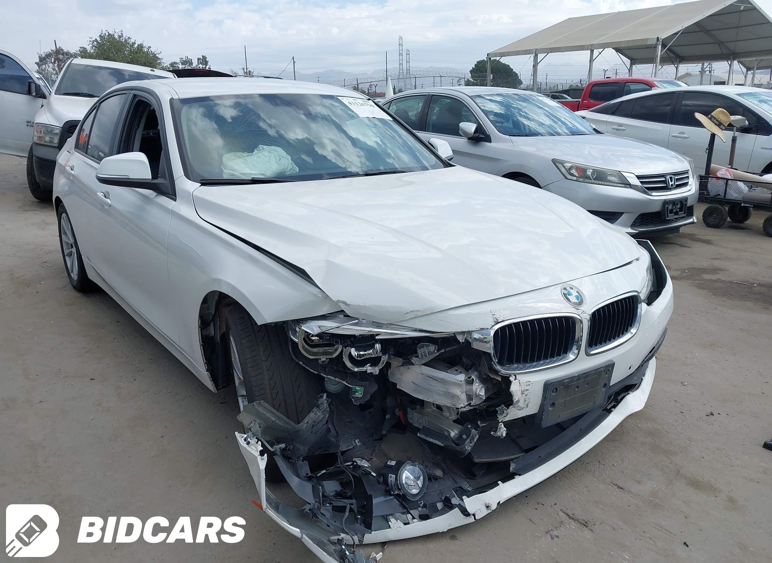 2018 BMW 3 Series, 320I