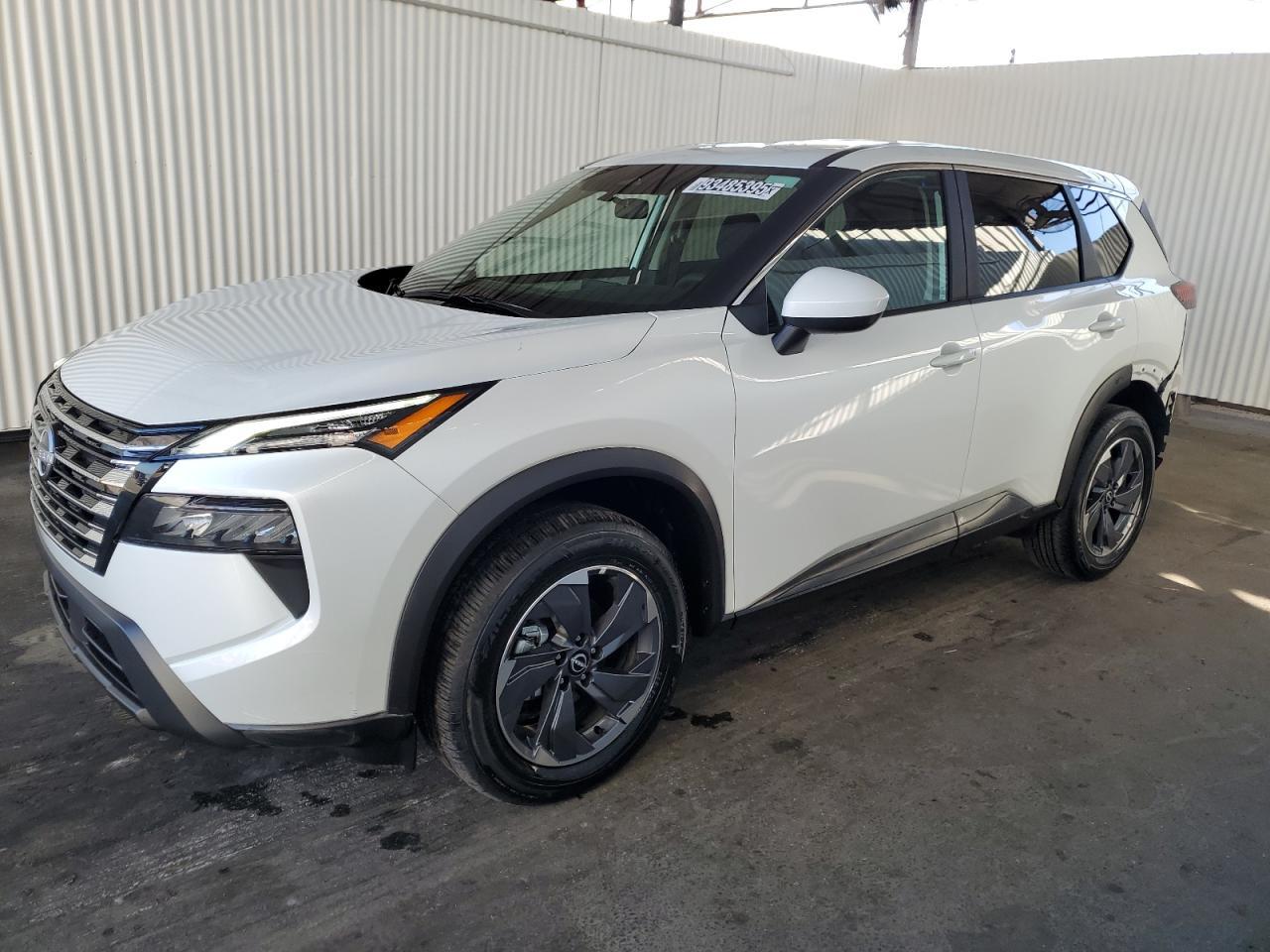 2026 Nissan Rogue, SV