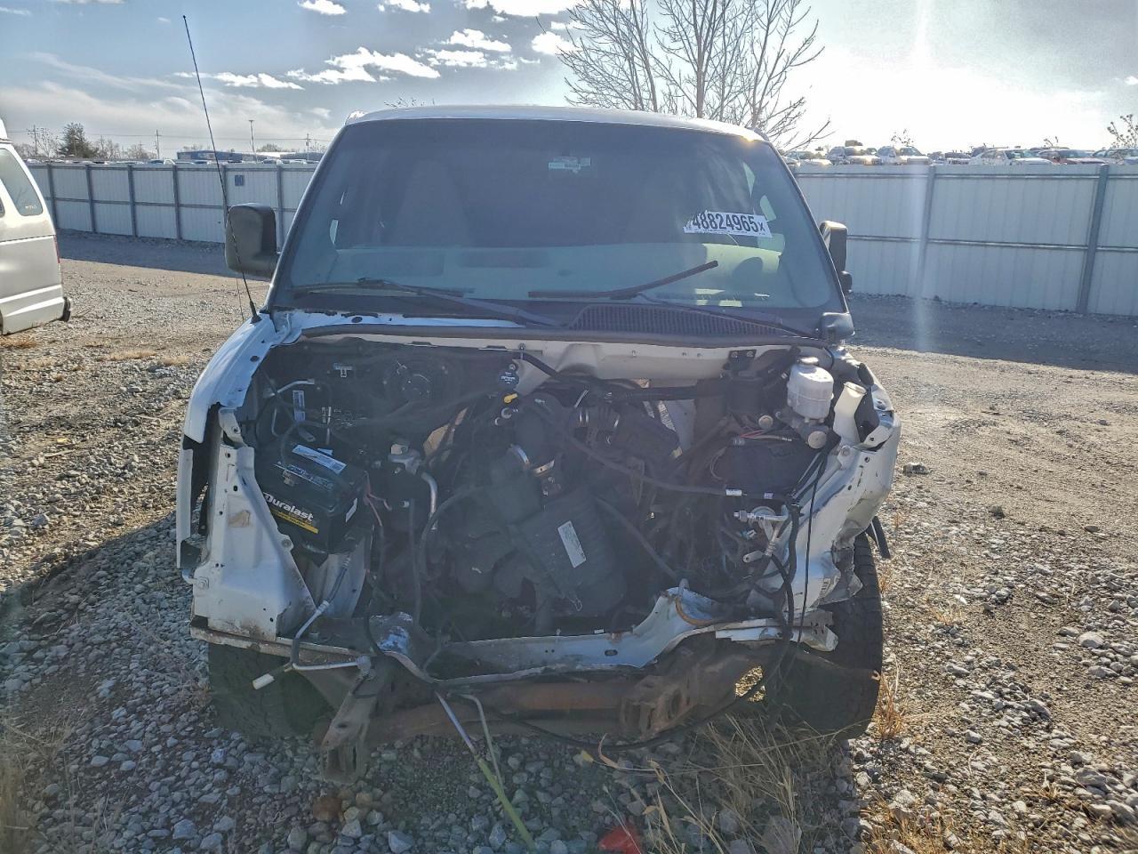 2017 GMC Savana, G2500