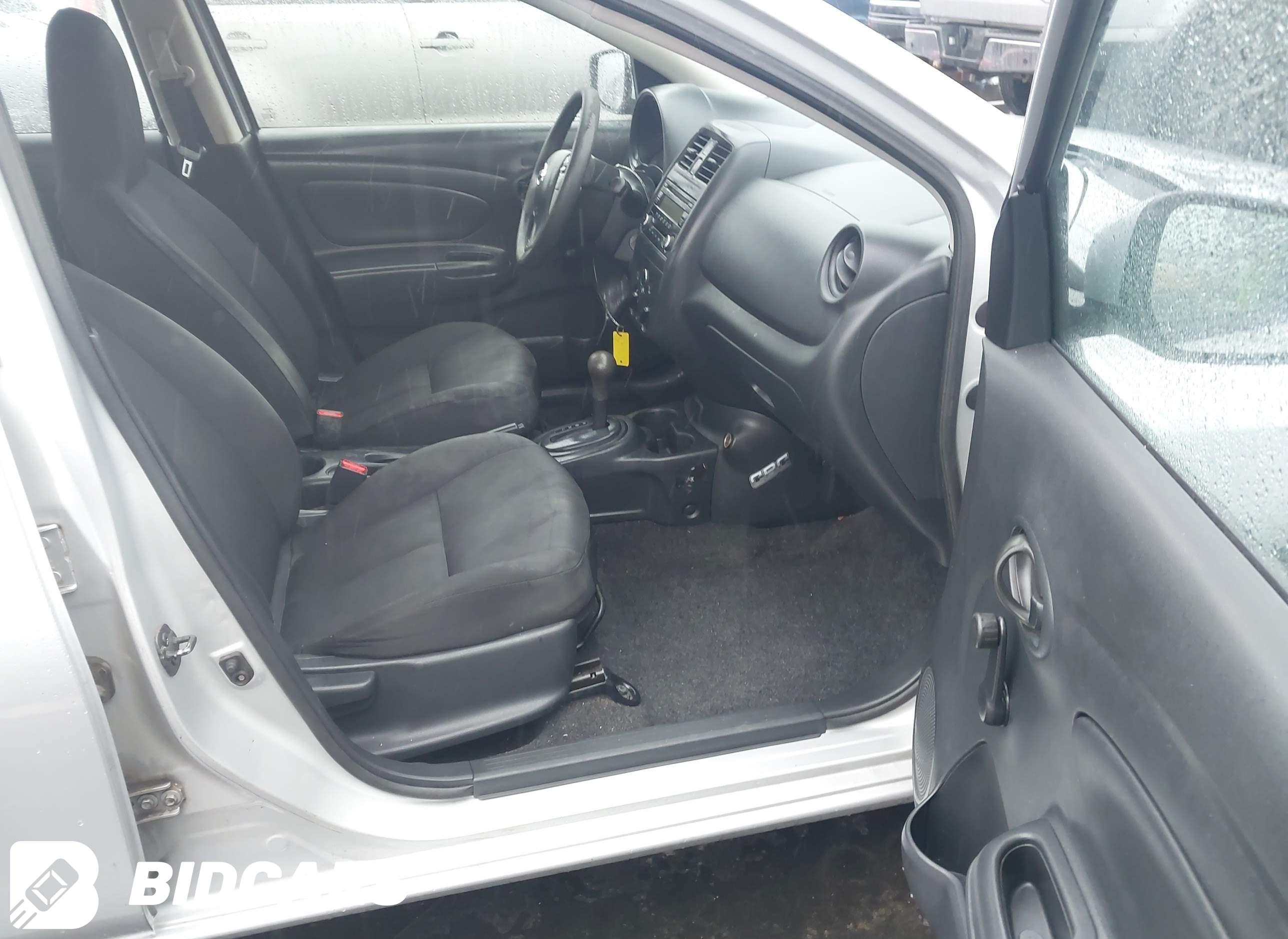 2017 Nissan Versa, 1.6 S+