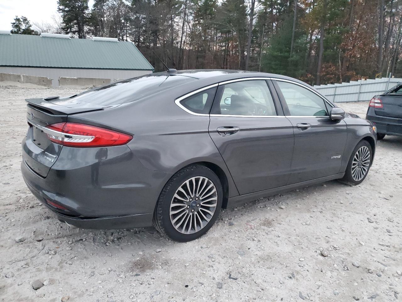2018 Ford Fusion, Titanium/Pl...