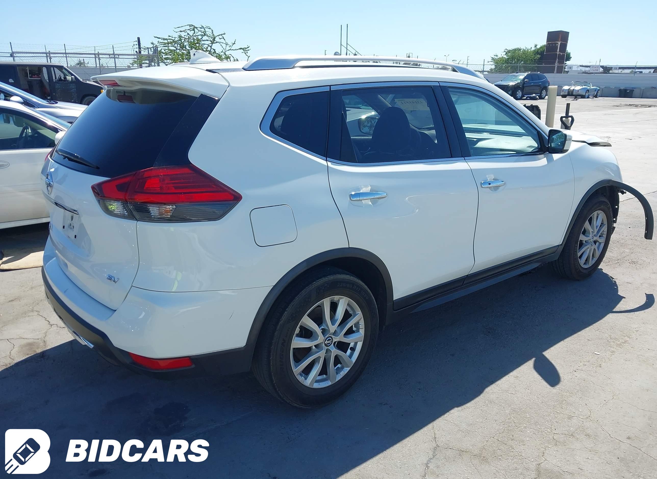 2017 Nissan Rogue, SV