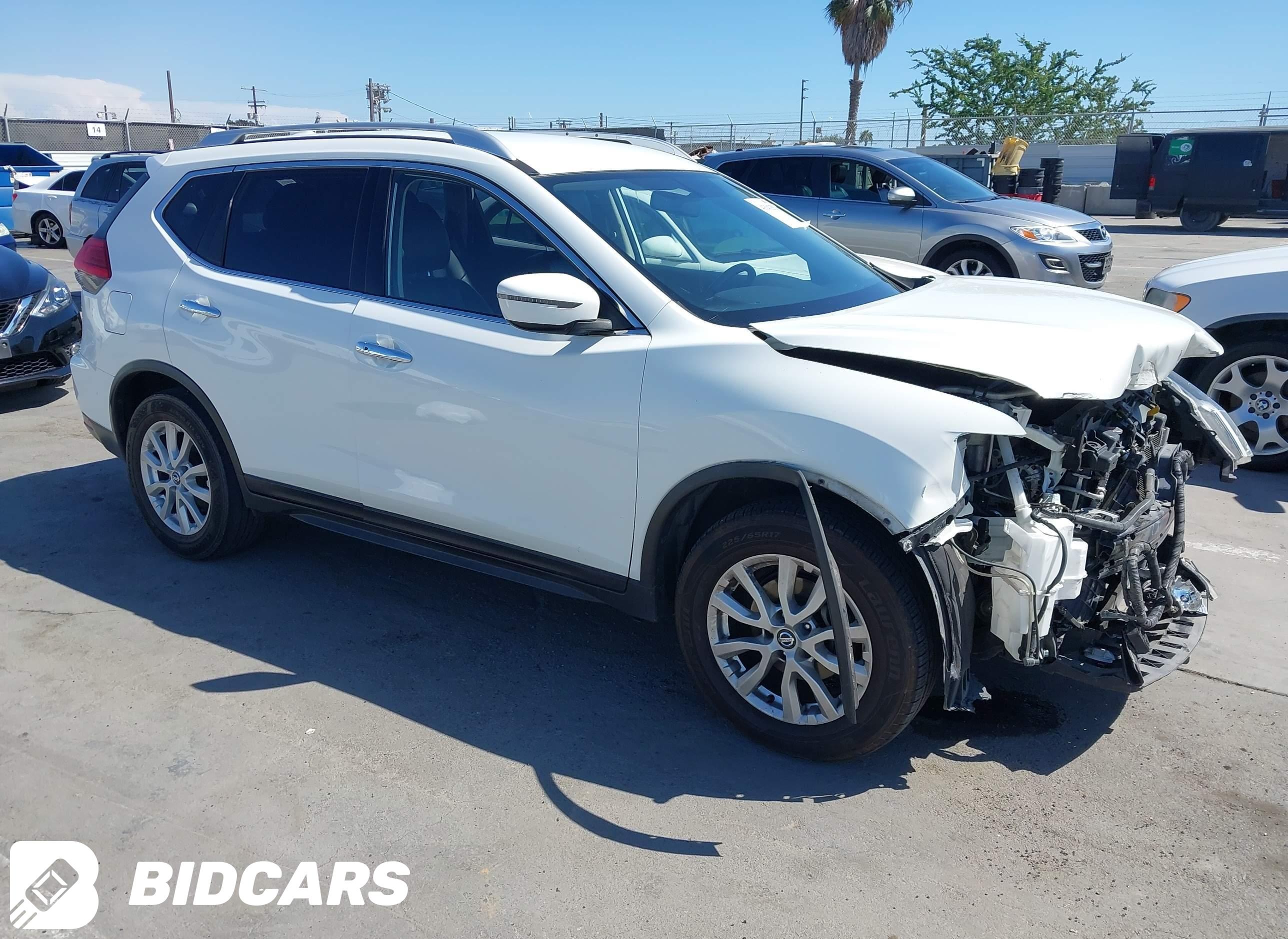 2017 Nissan Rogue, SV