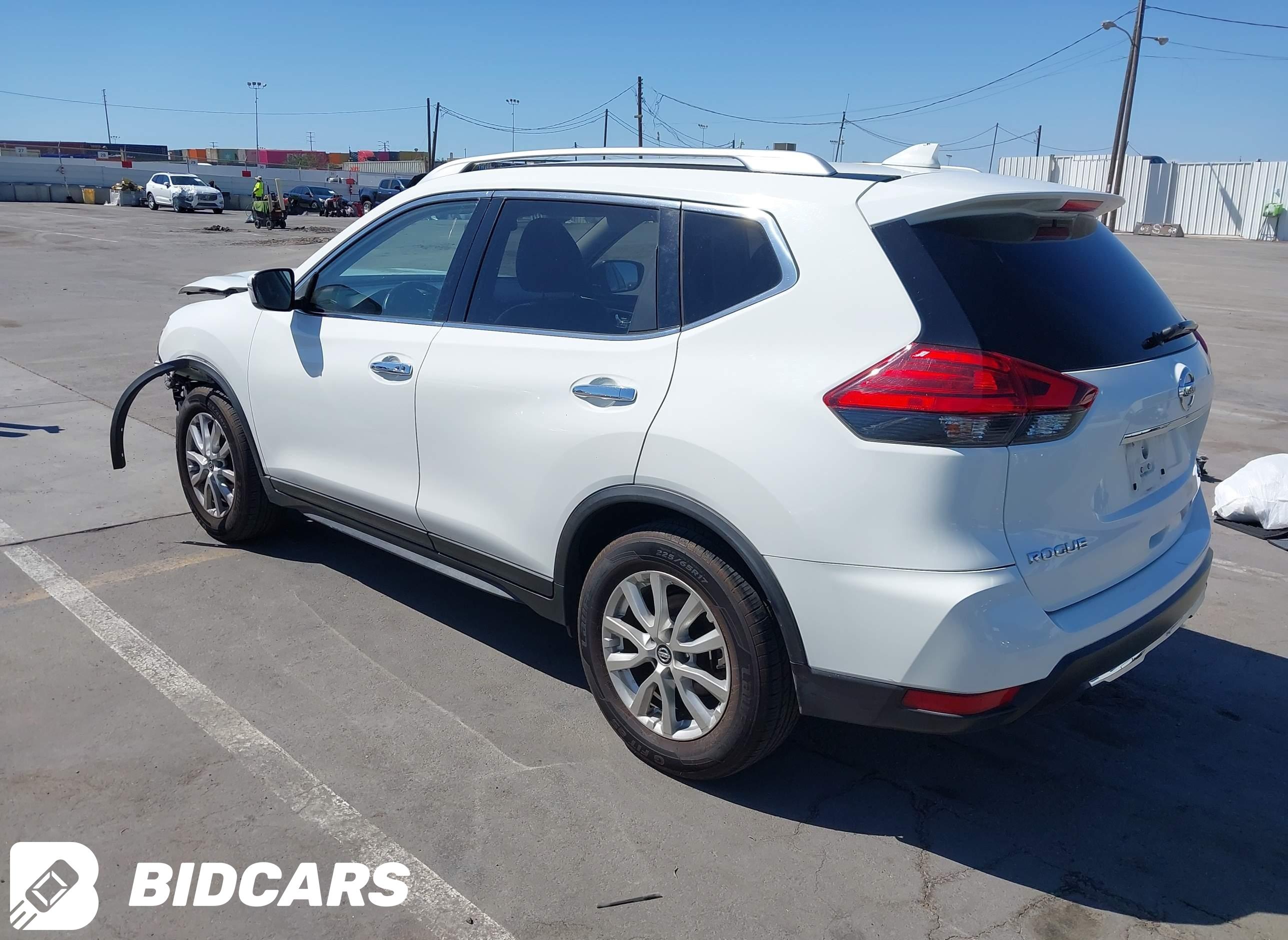 2017 Nissan Rogue, SV