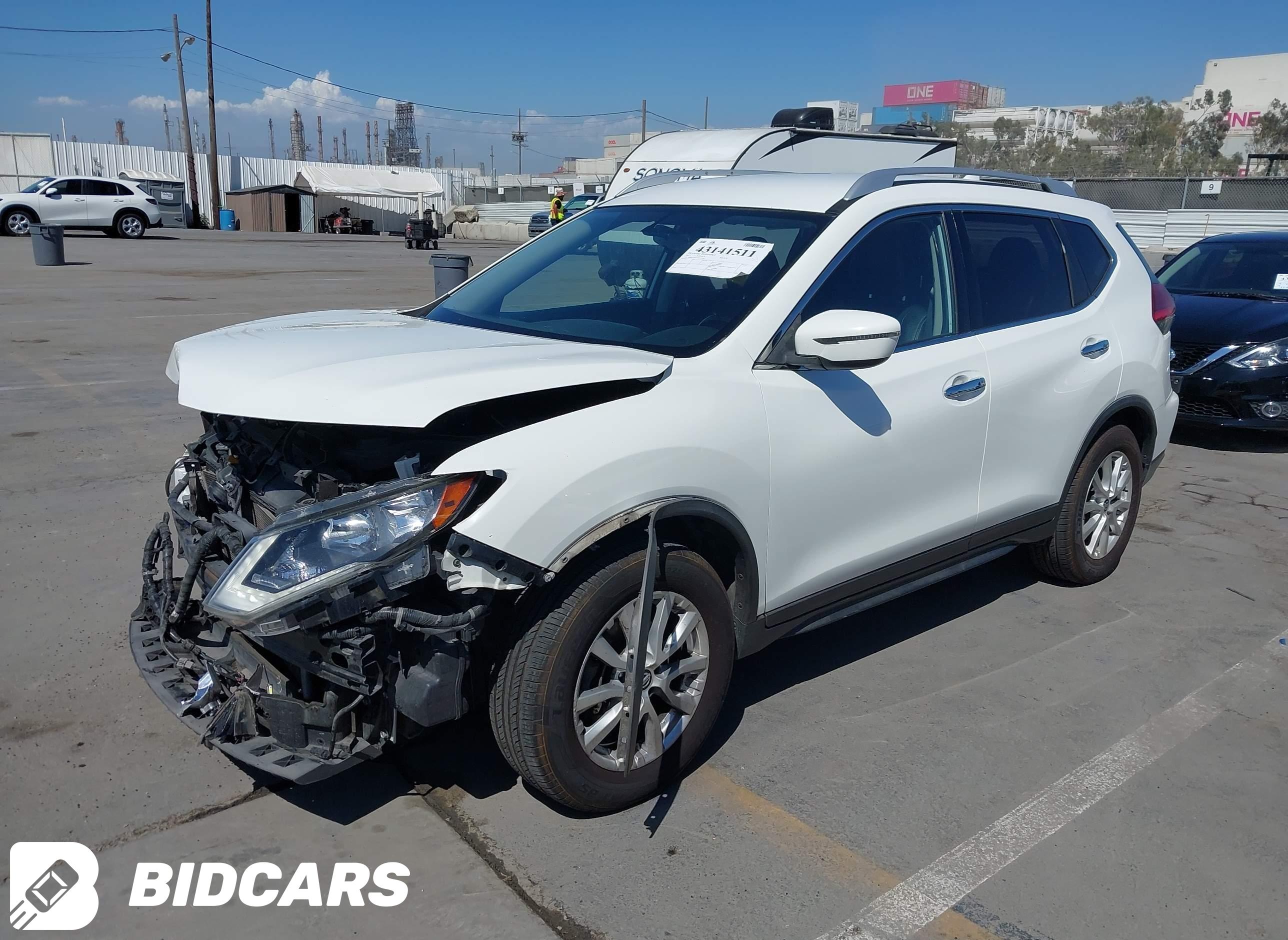 2017 Nissan Rogue, SV