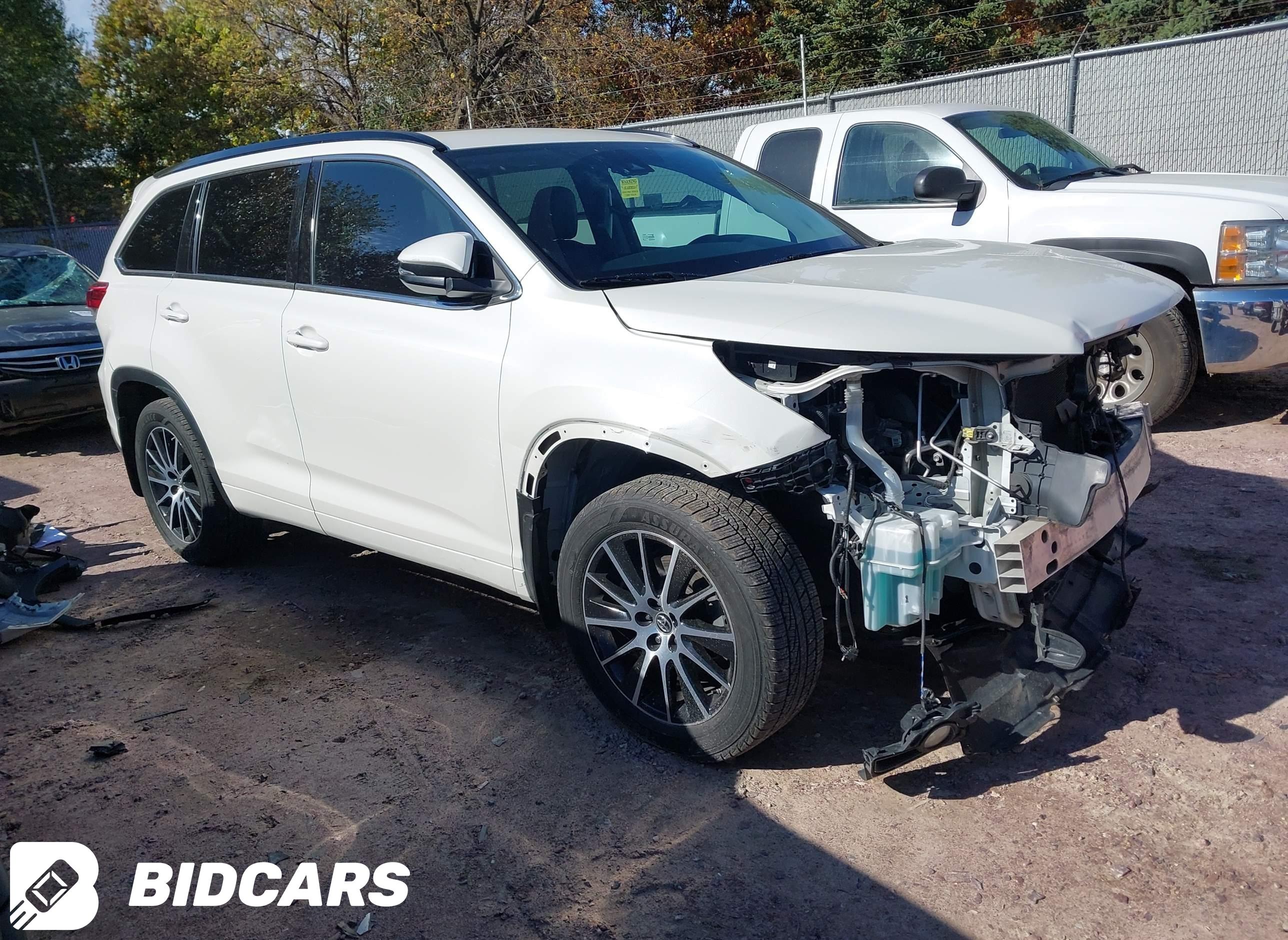 2017 Toyota Highlander, SE