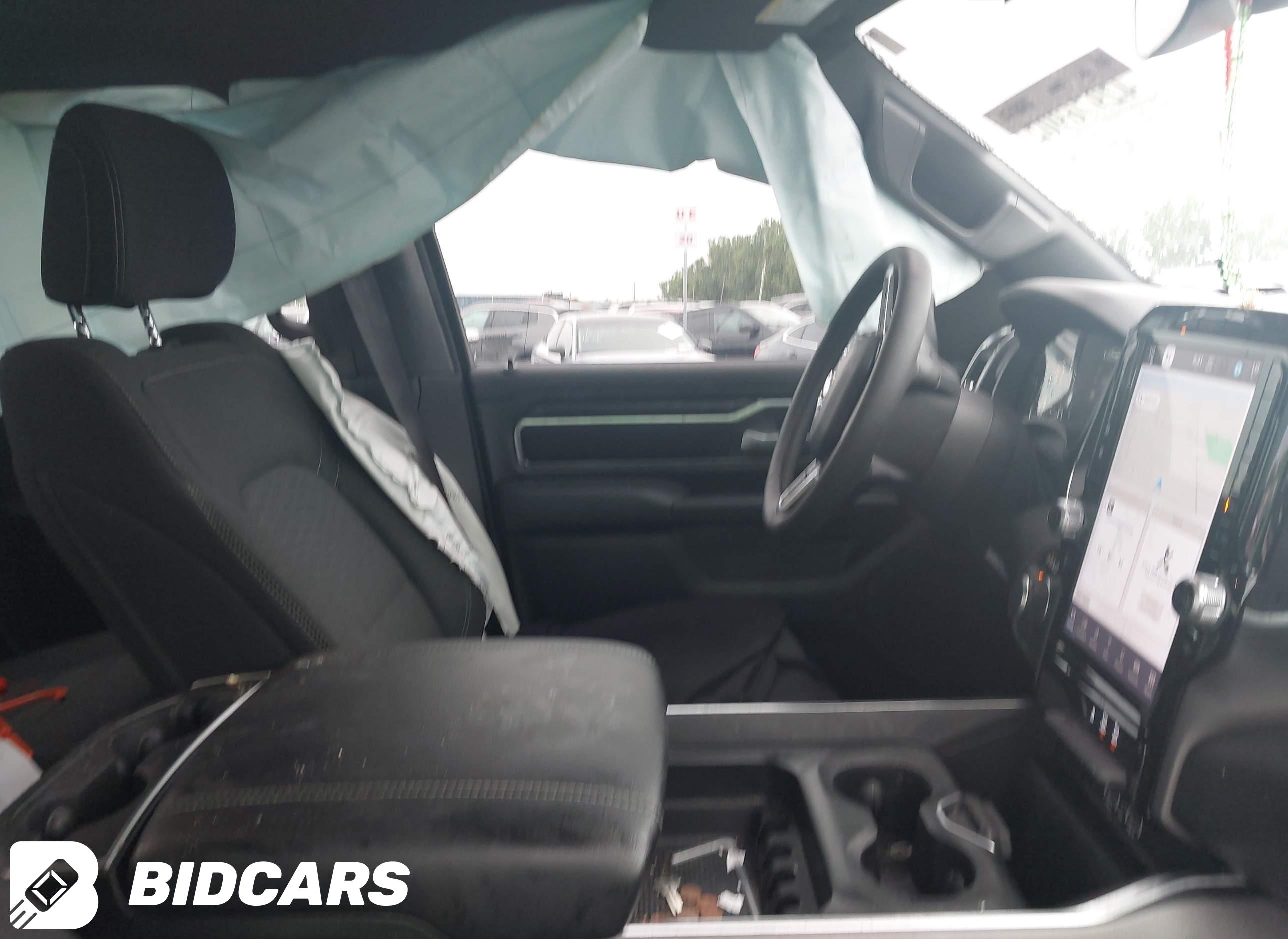 2025 RAM 1500, Big Horn Crew...