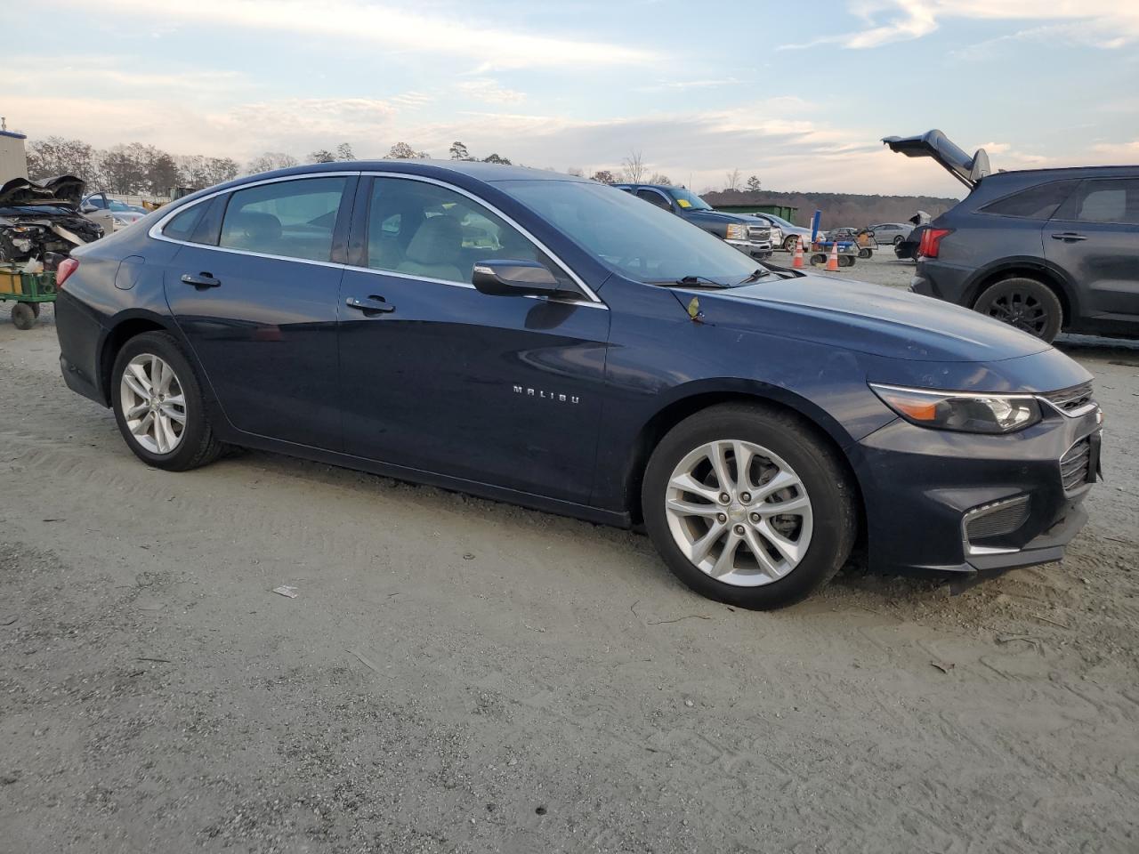 2017 Chevrolet Malibu, Hybrid