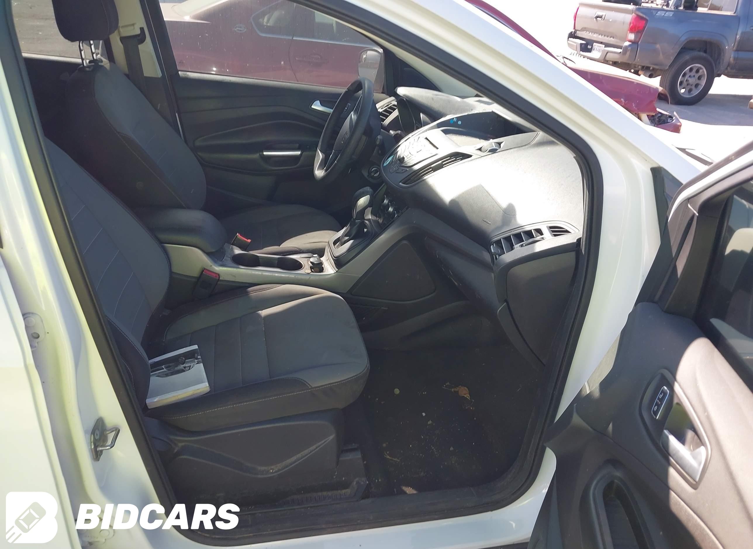 2016 Ford Escape, SE