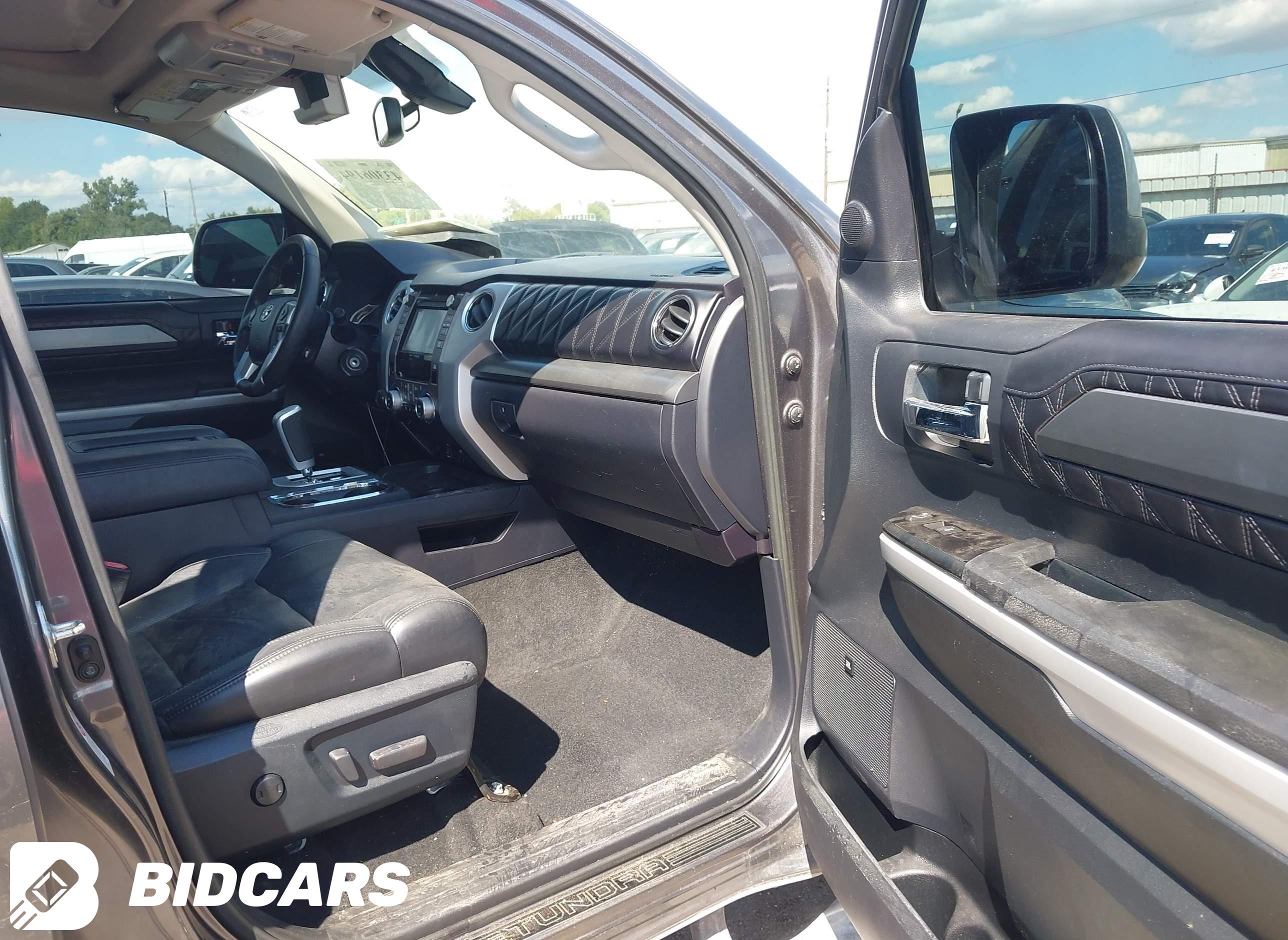 2018 Toyota Tundra, Platinum...