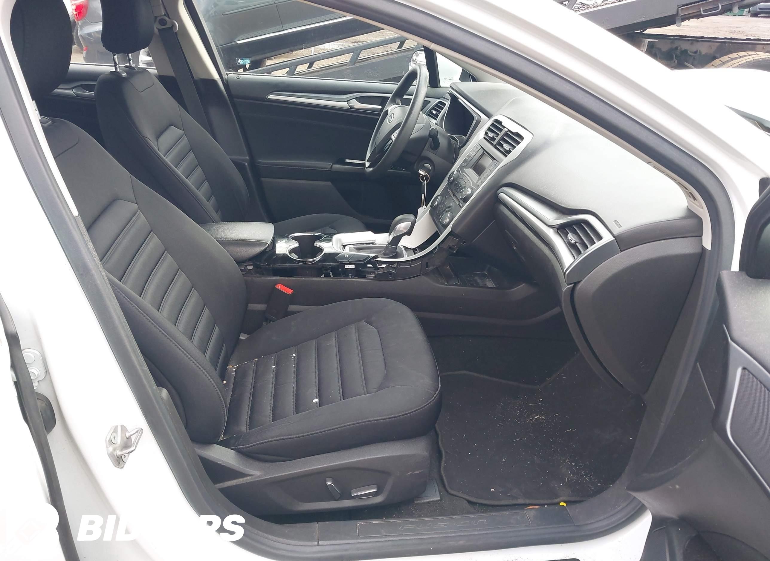 2016 Ford Fusion, Hybrid SE