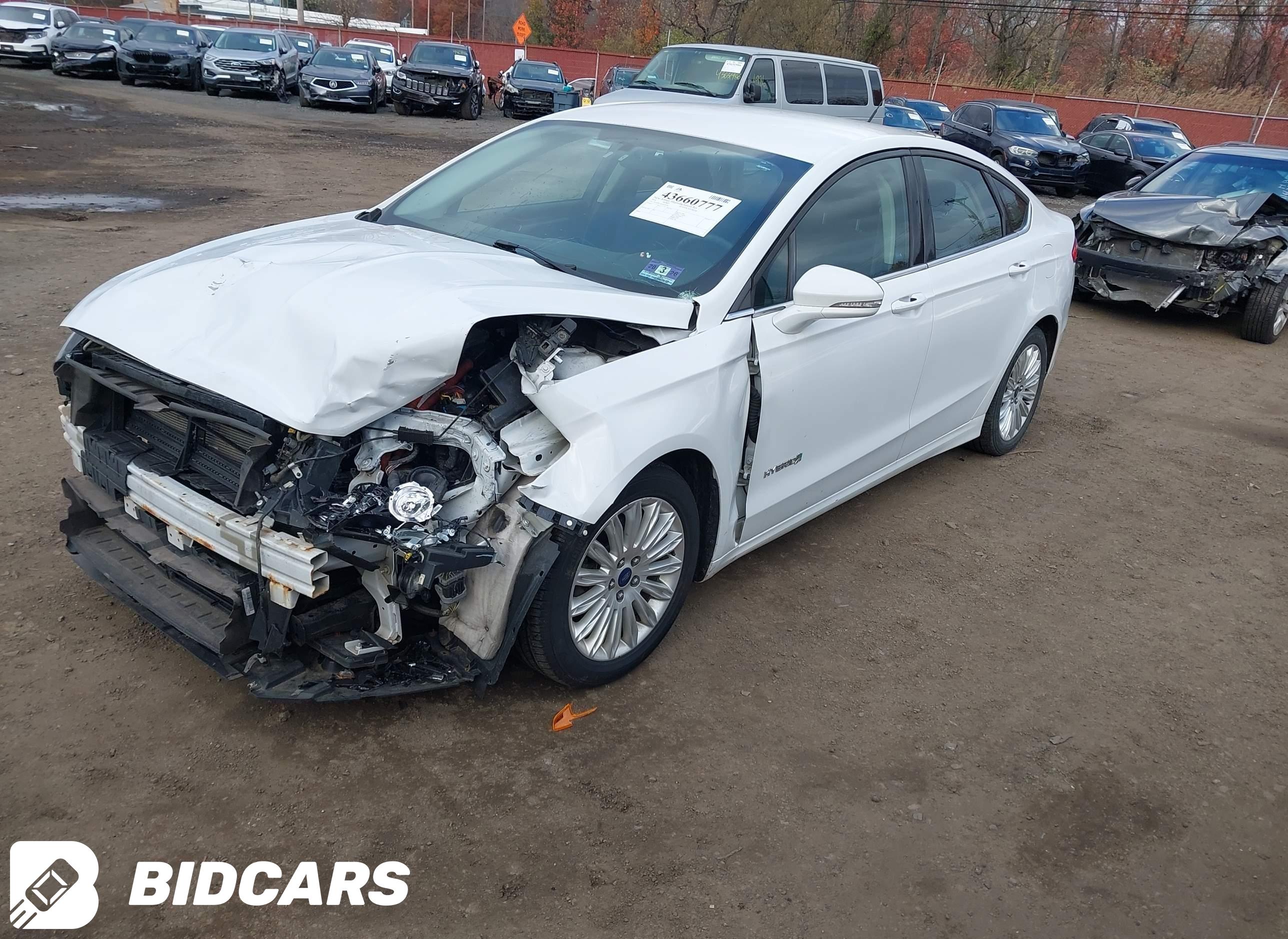 2016 Ford Fusion, Hybrid SE