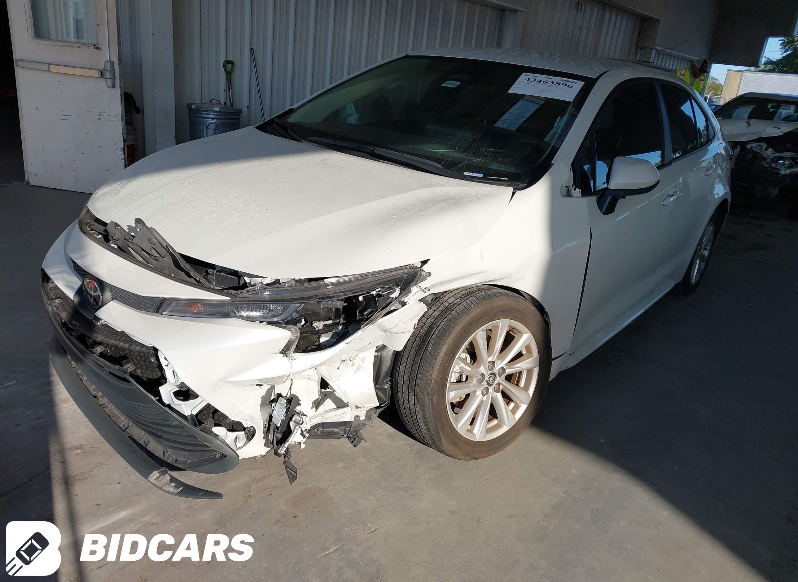 2023 Toyota Corolla, LE