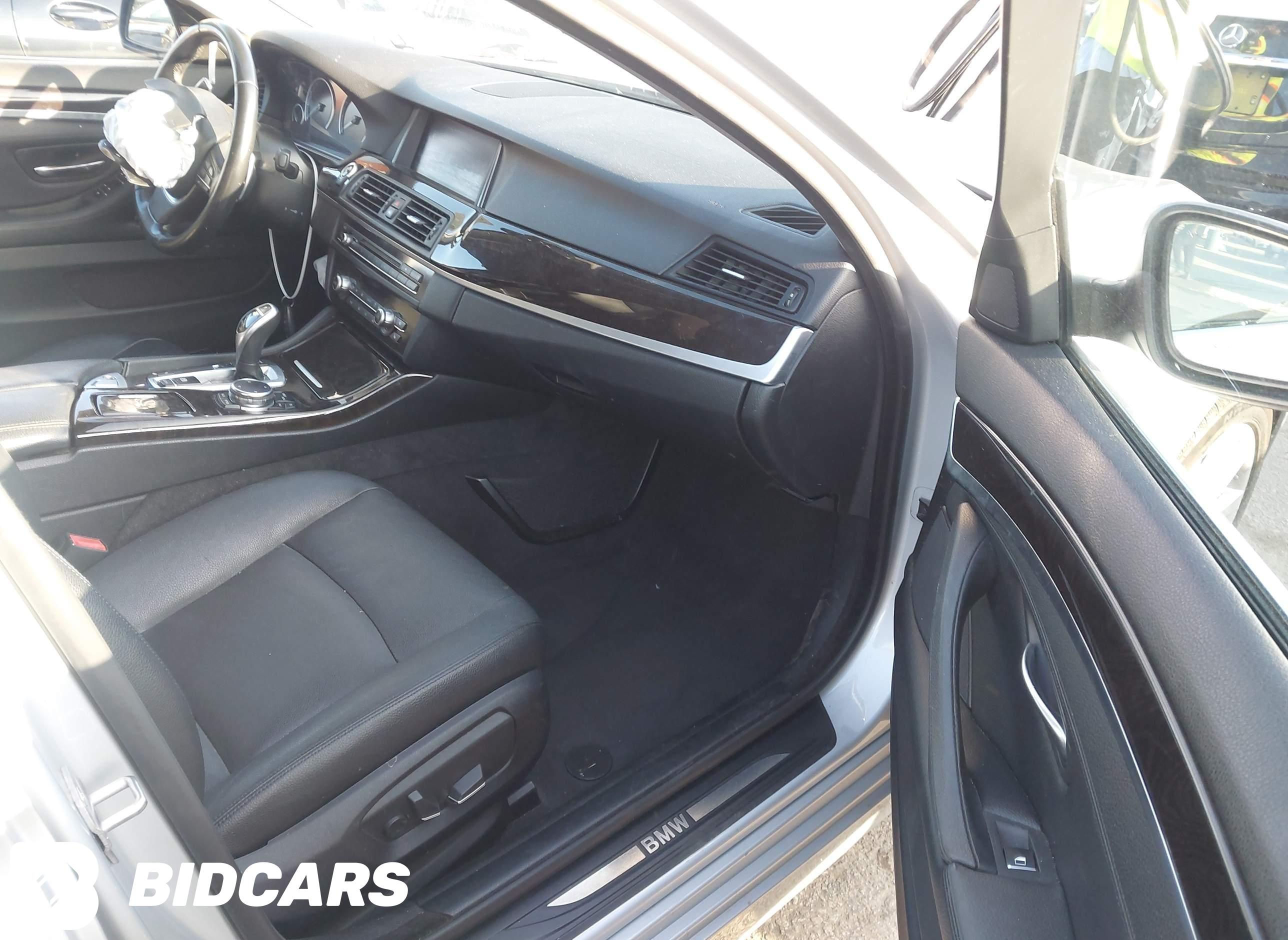 2016 BMW 5 Series, 535I