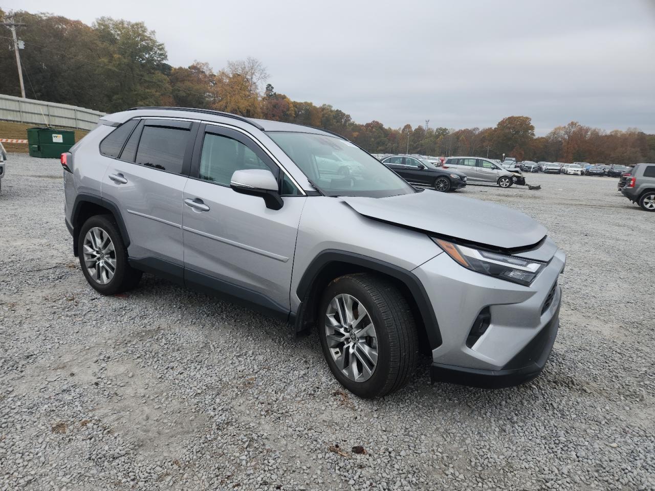 2022 Toyota RAV4, Xle Premium