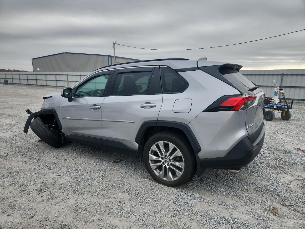 2022 Toyota RAV4, Xle Premium