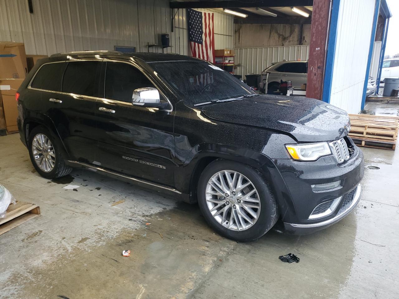 2017 Jeep Grand Cherokee, Summit