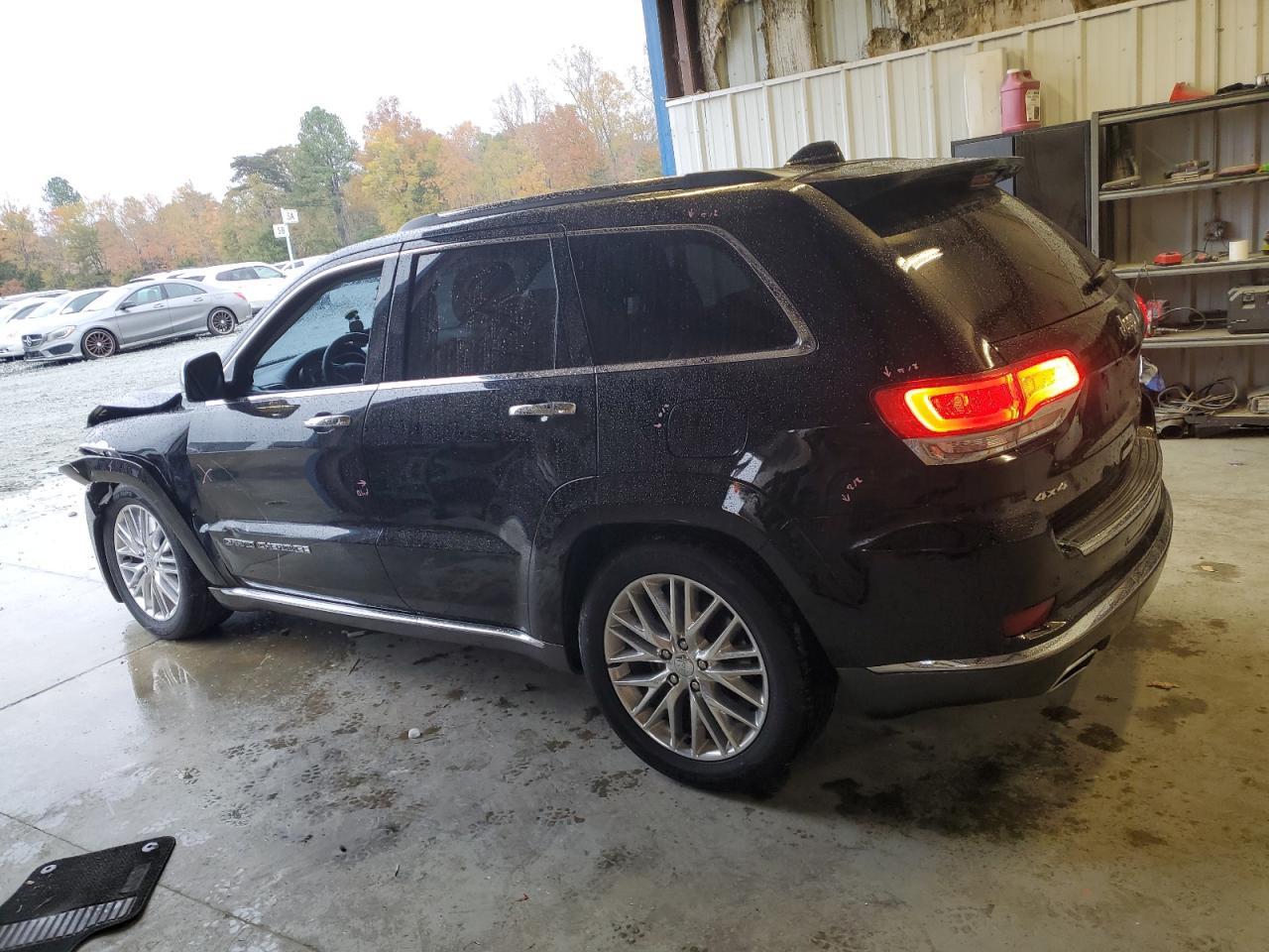 2017 Jeep Grand Cherokee, Summit