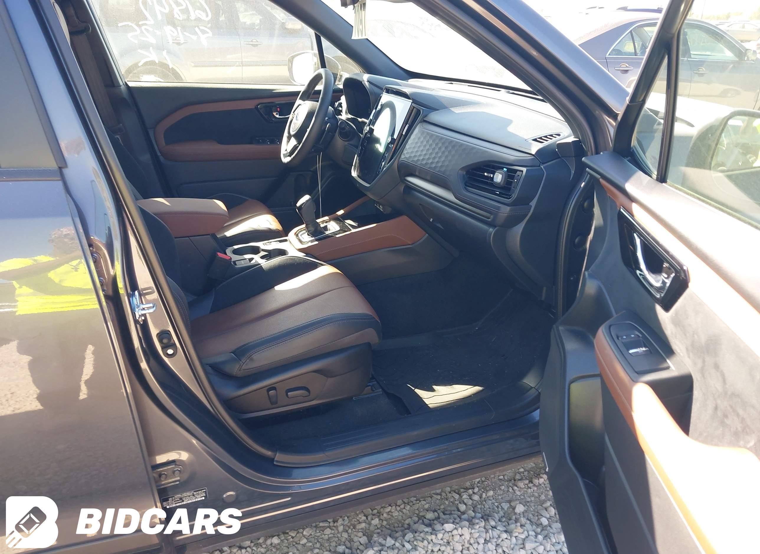 2025 Subaru Forester, Touring