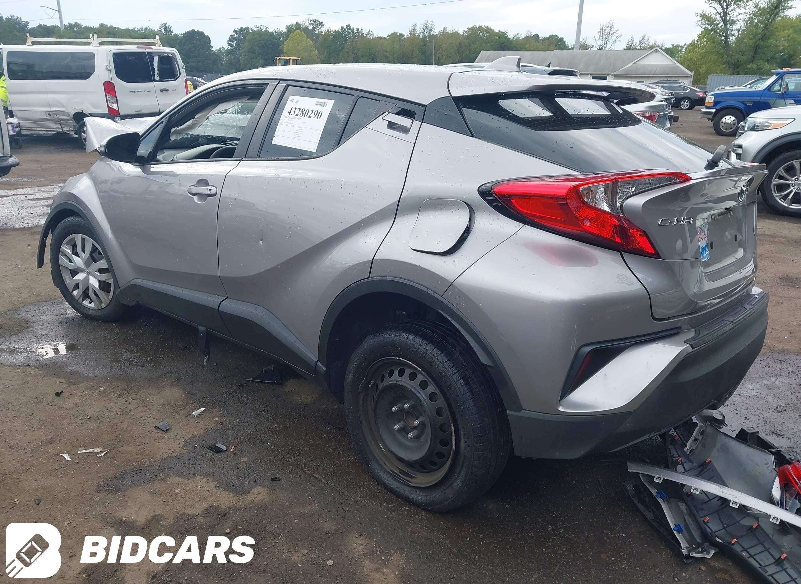 2020 Toyota C-HR, LE