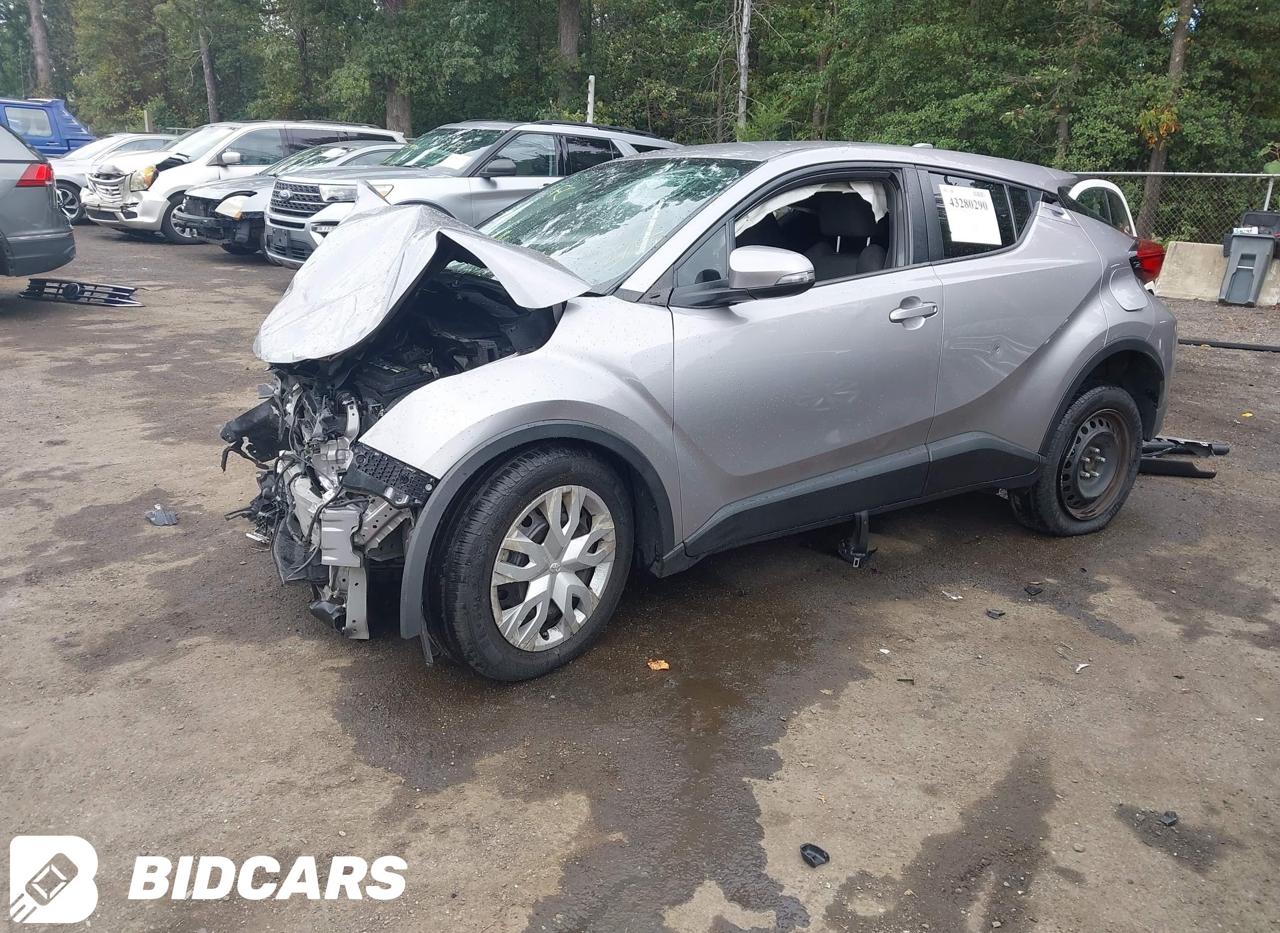 2020 Toyota C-HR, LE