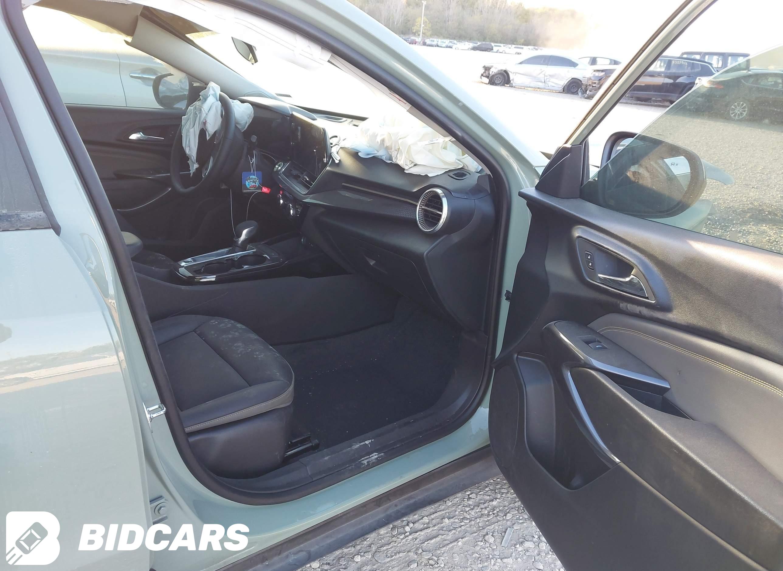 2025 Chevrolet Trax, Fwd Activ