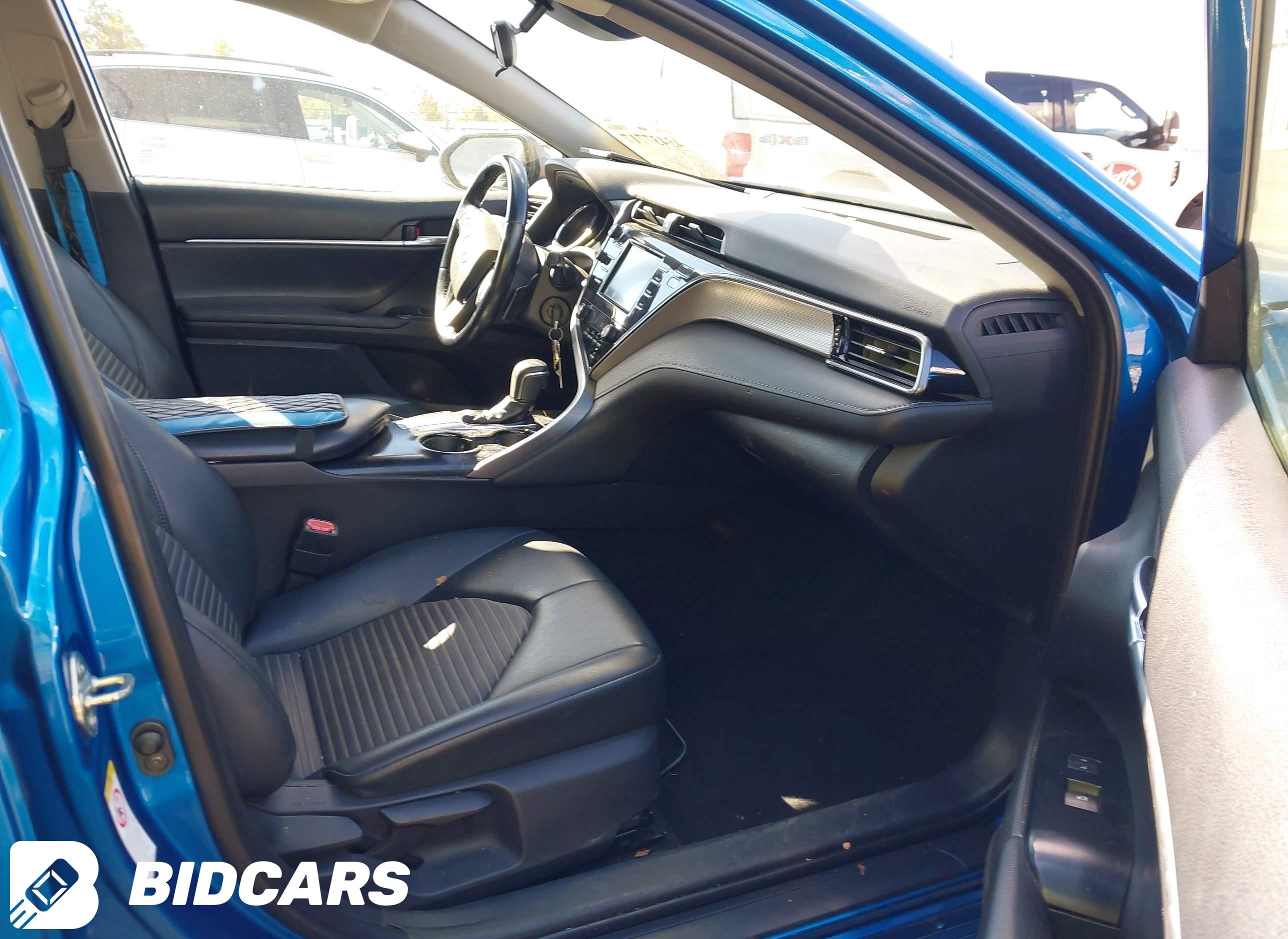 2019 Toyota Camry, SE