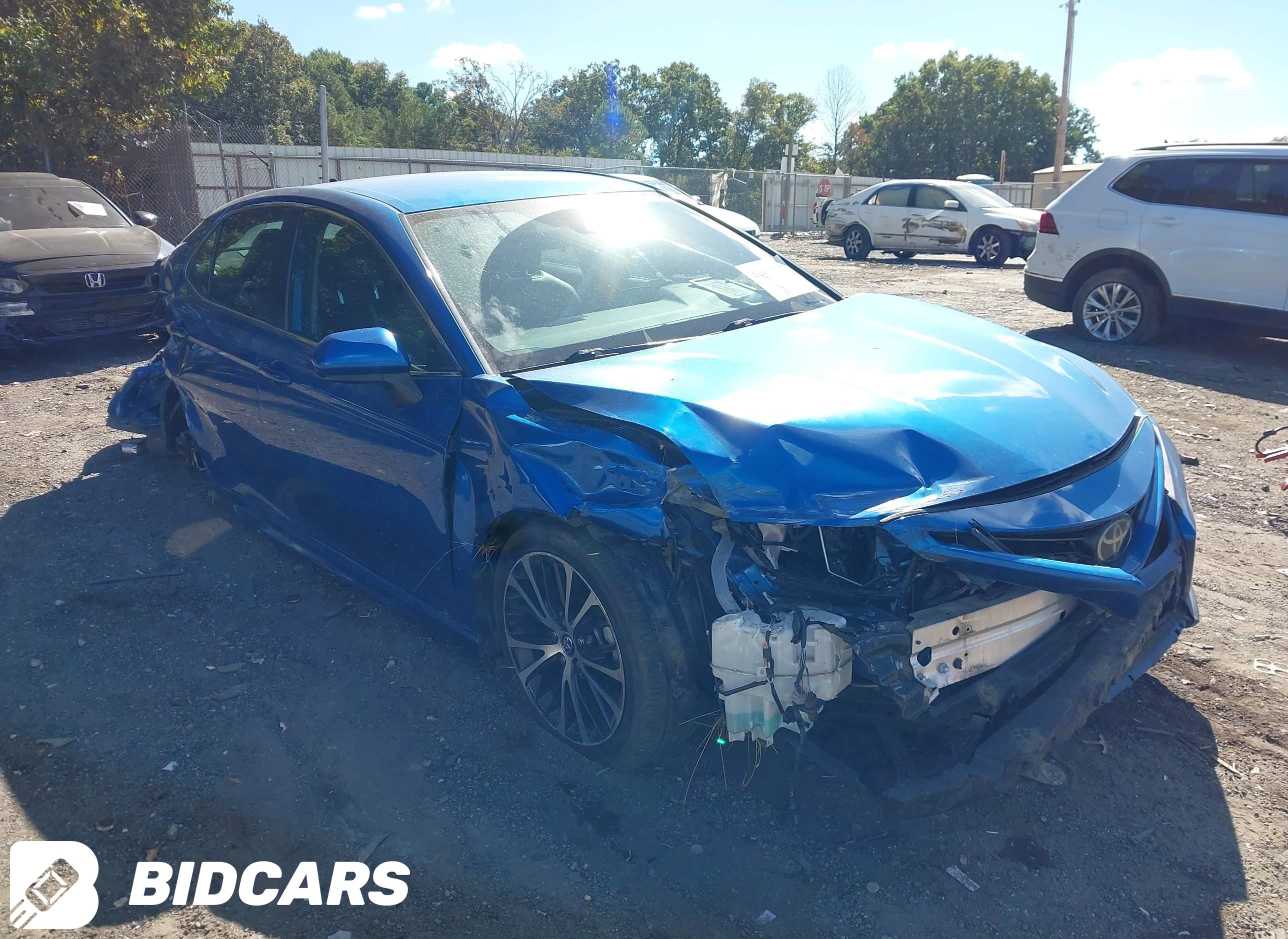 2019 Toyota Camry, SE