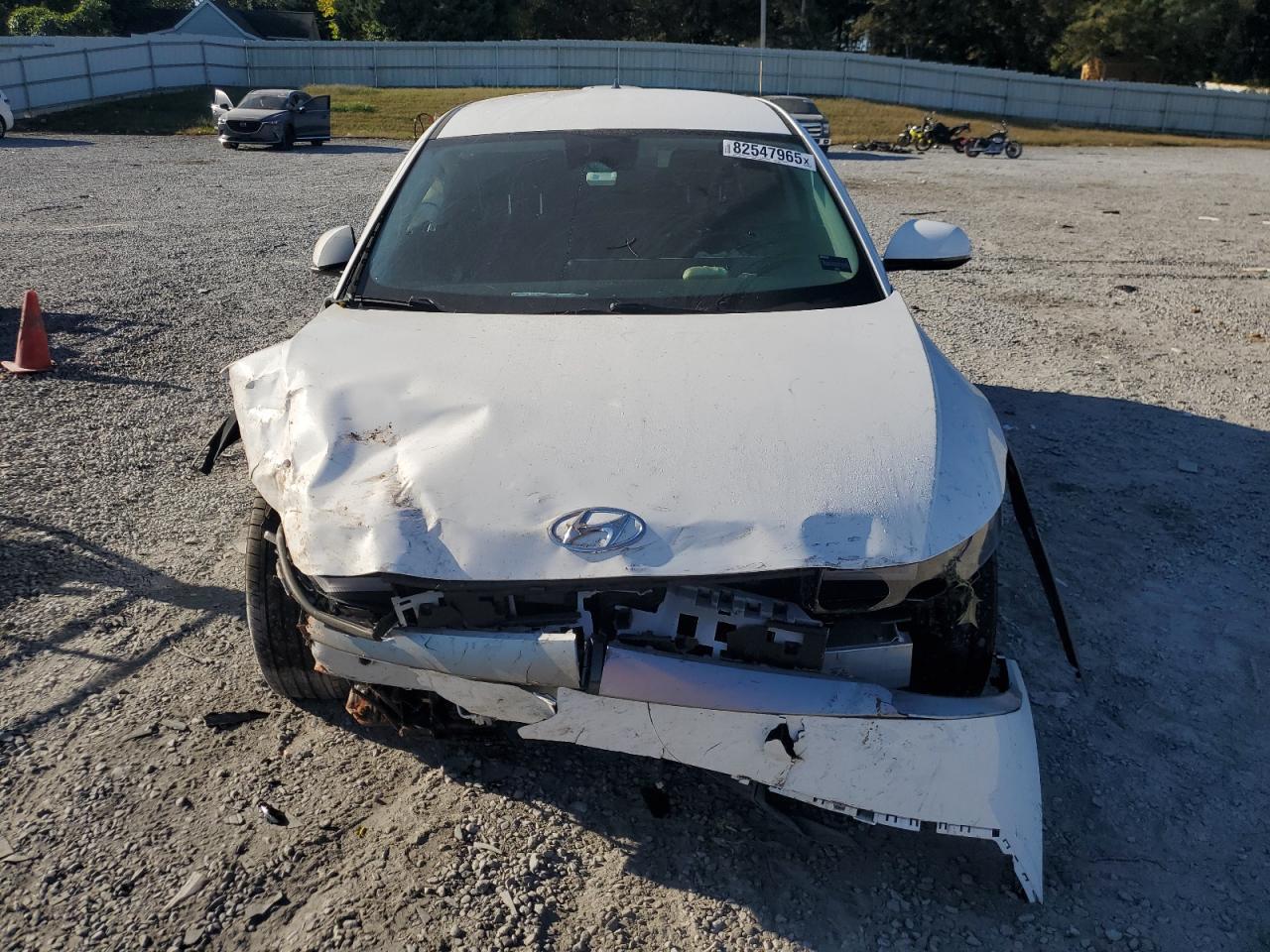 2024 Hyundai Ioniq, SE