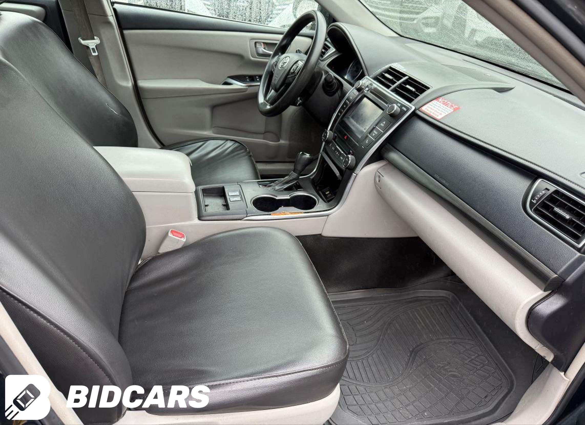 2017 Toyota Camry, Hybrid LE