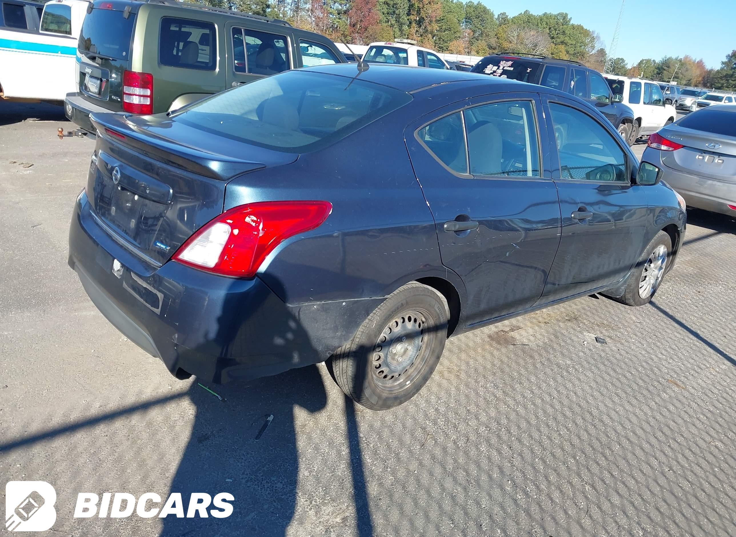 2016 Nissan Versa, 1.6 S+