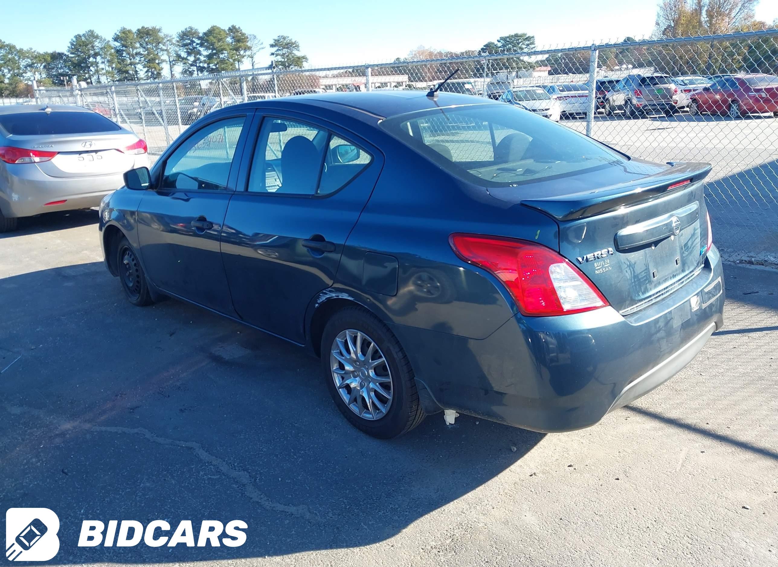 2016 Nissan Versa, 1.6 S+