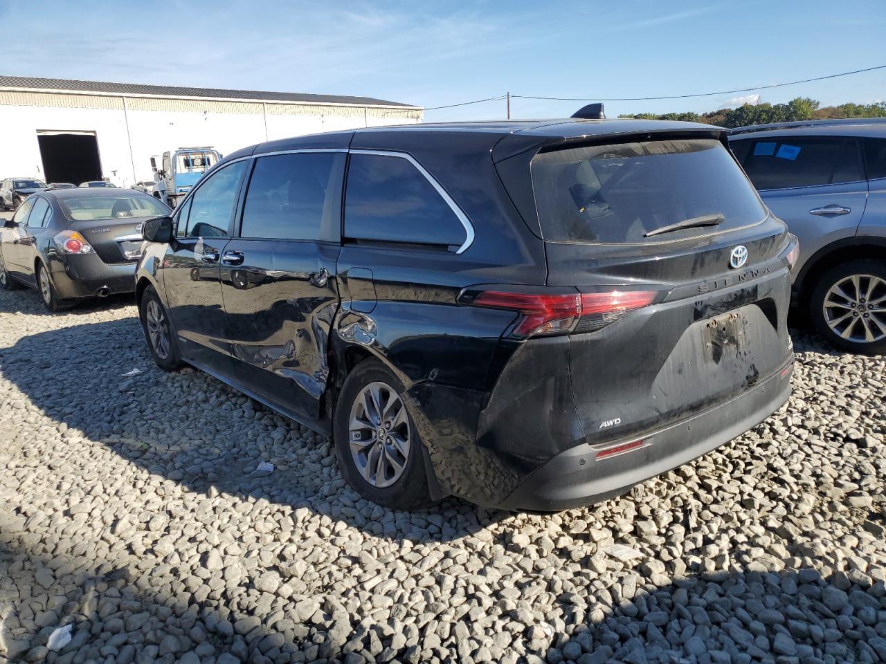 2021 Toyota Sienna, Xle