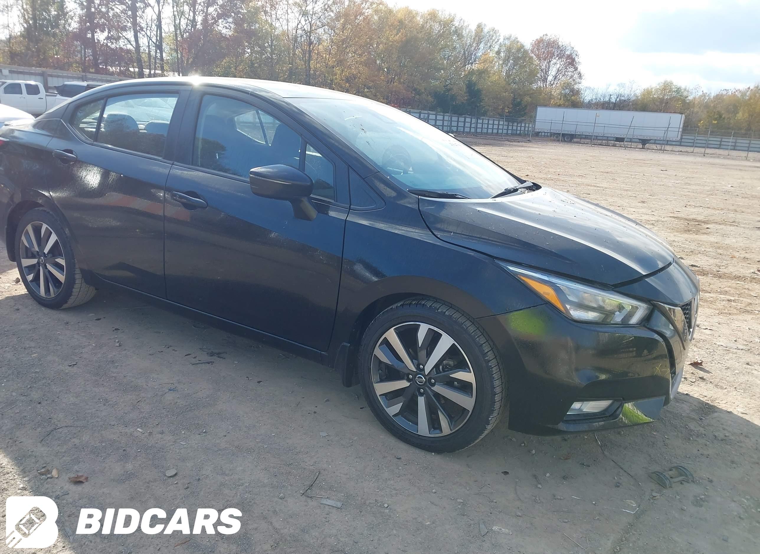 2021 Nissan Versa, Sr Xtronic...