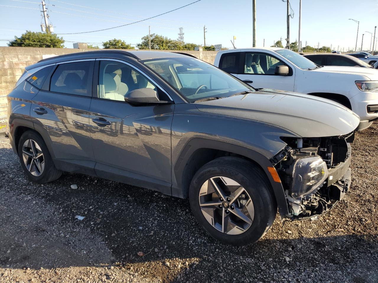 2025 Hyundai Tucson, Sel